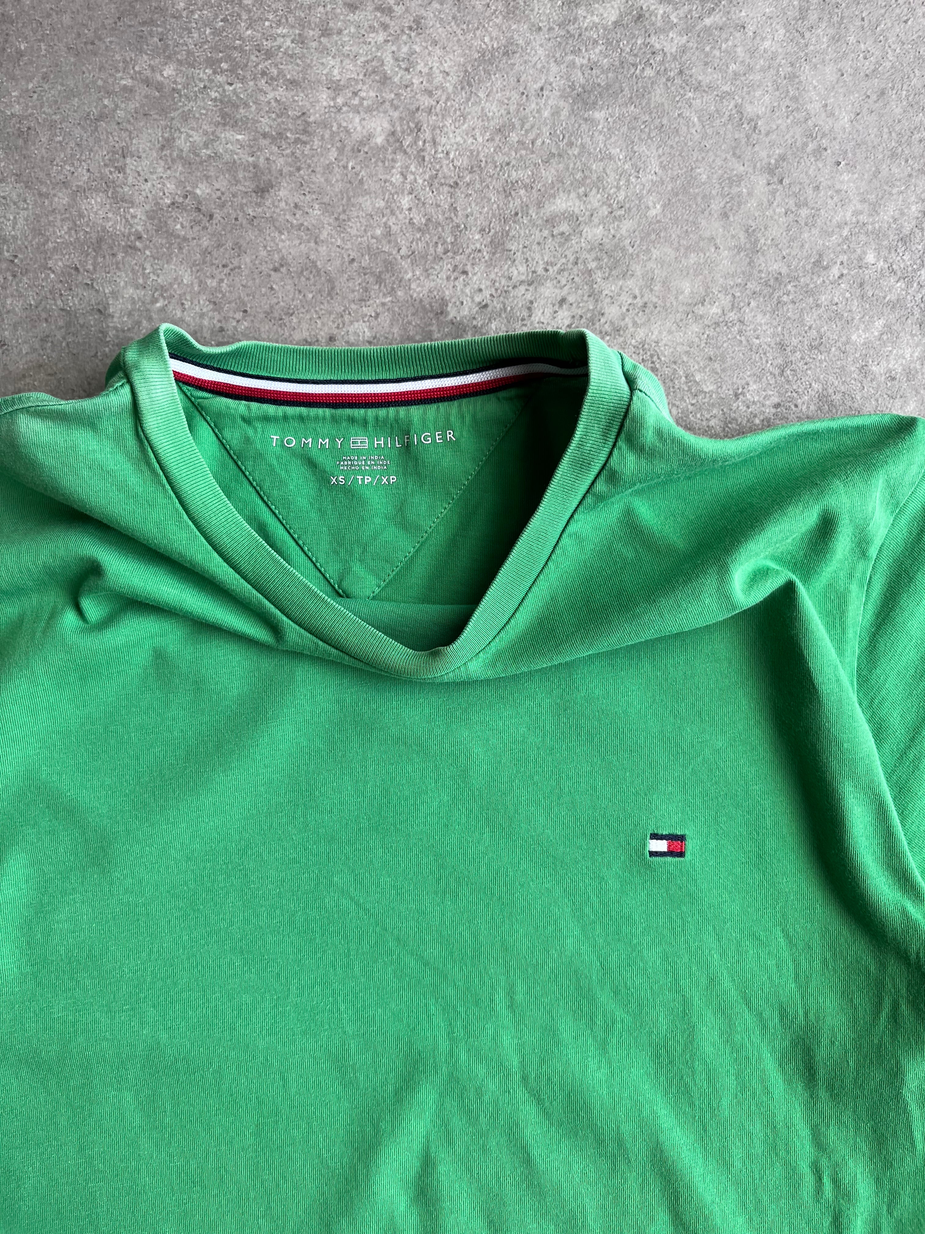 טי שירט Tommy Hilfiger ירוקה קלאסית וינטג׳ - XS