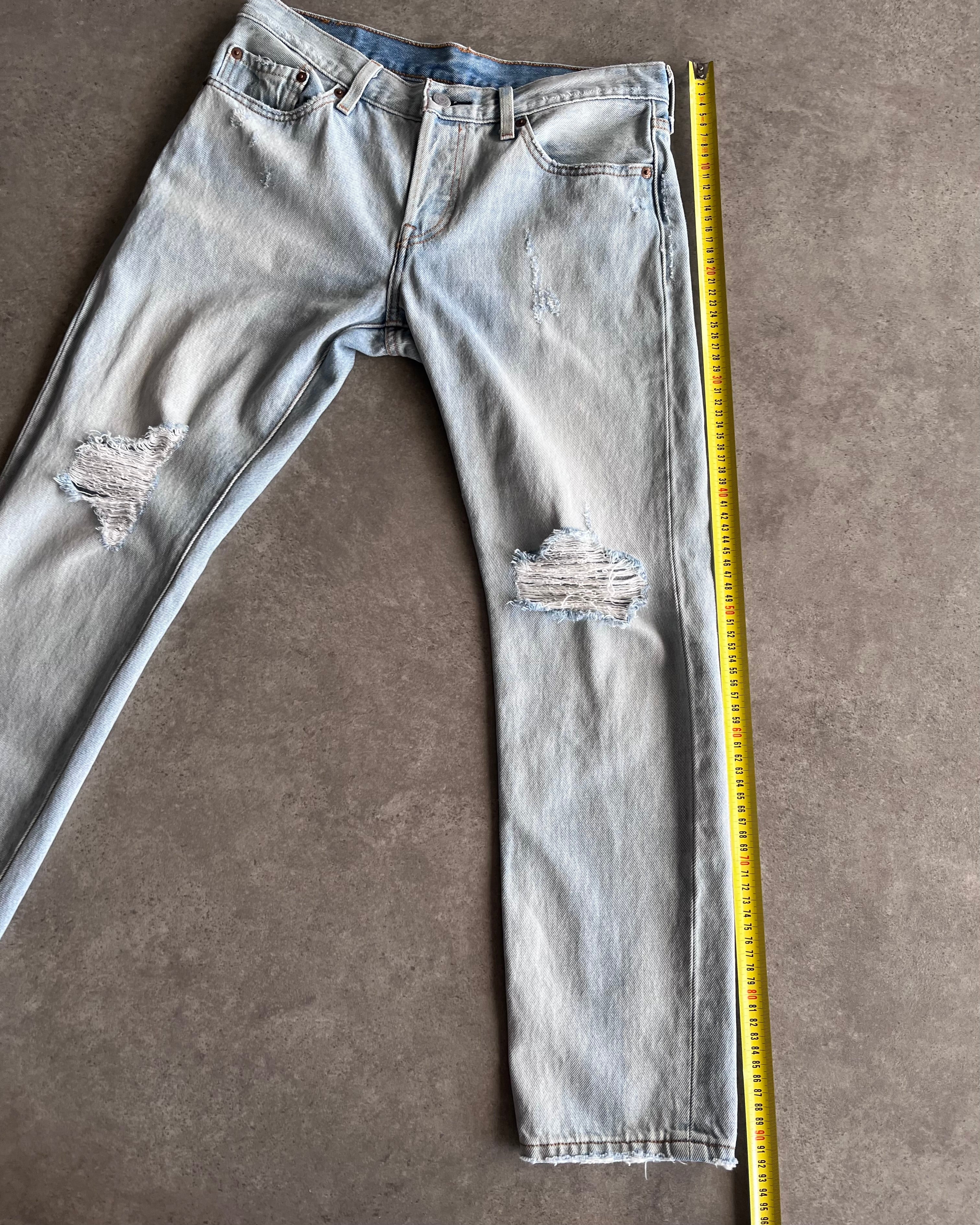 ג׳ינס Levi’s 501 CT בהיר עם קרעים וינטג׳ - 31