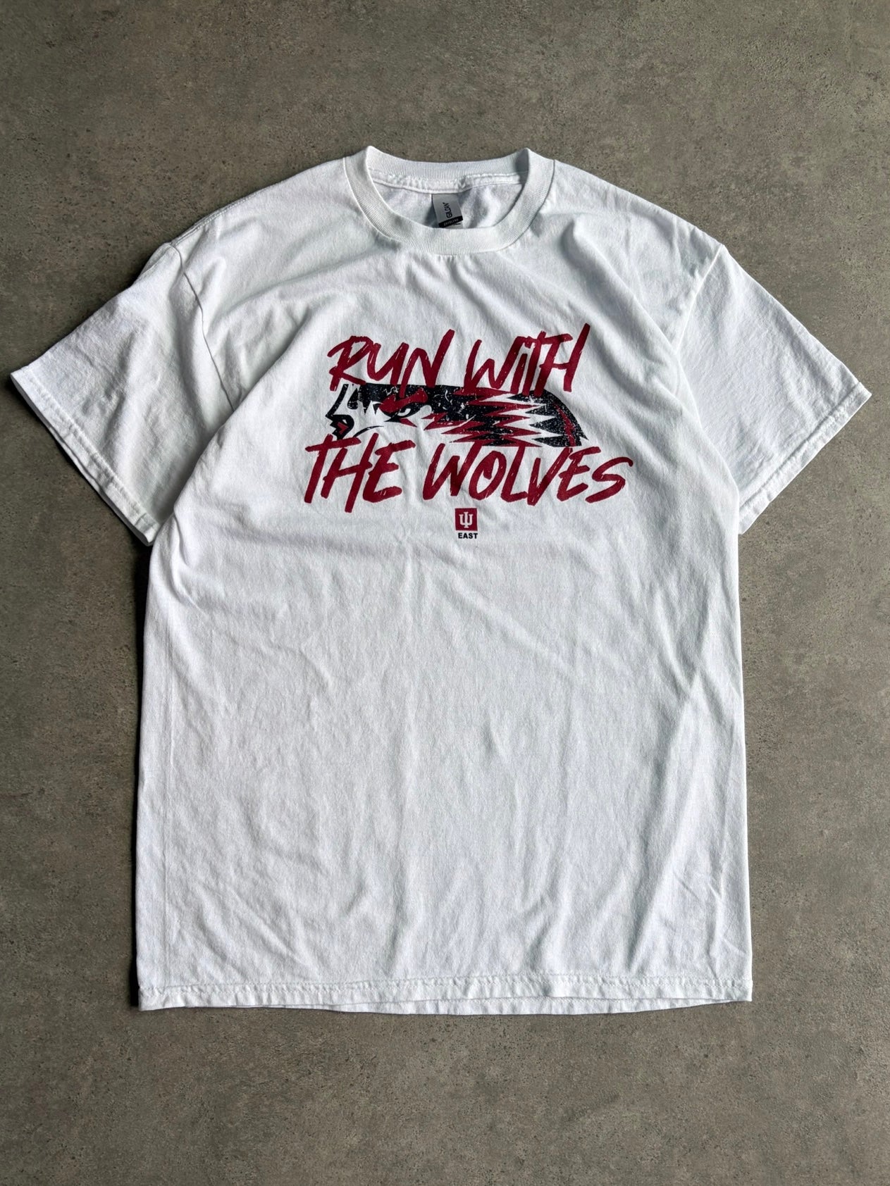 טי שירט Indiana University East “Run With The Wolves” וינטג׳ - S