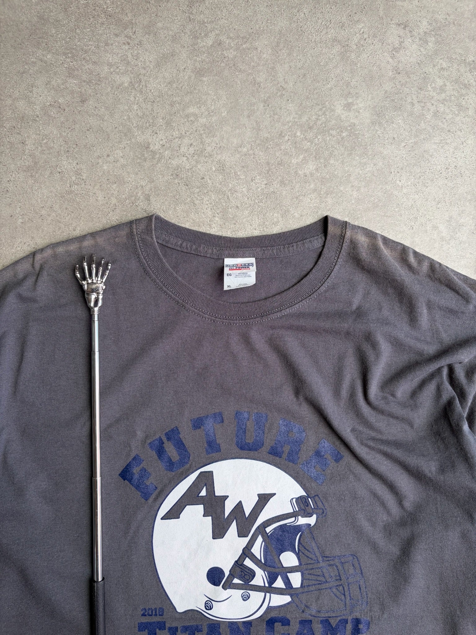טי שירט Future AW Titan Camp וינטג׳ - XL