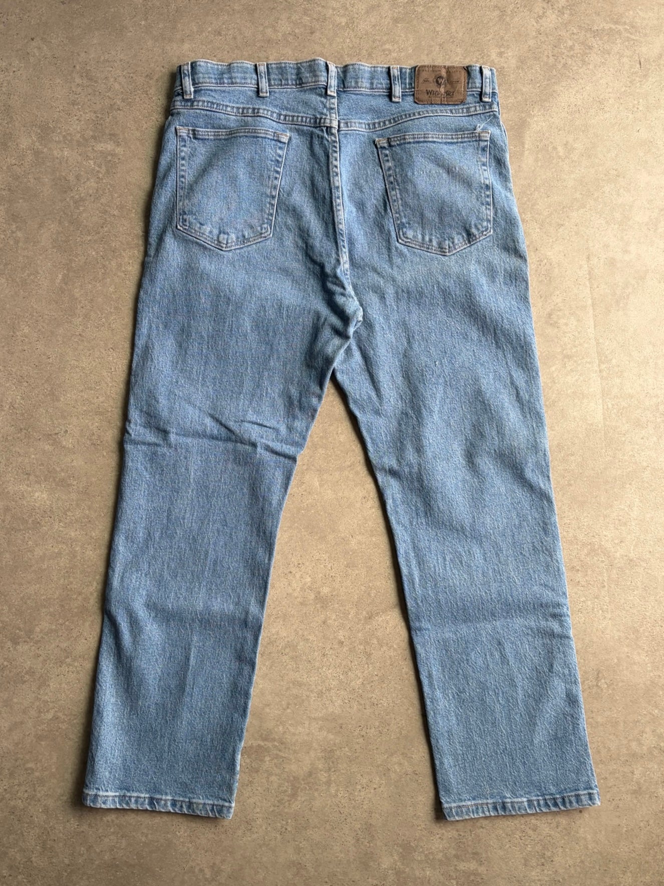 ג׳ינס Wrangler רחב וינטג׳ - 35