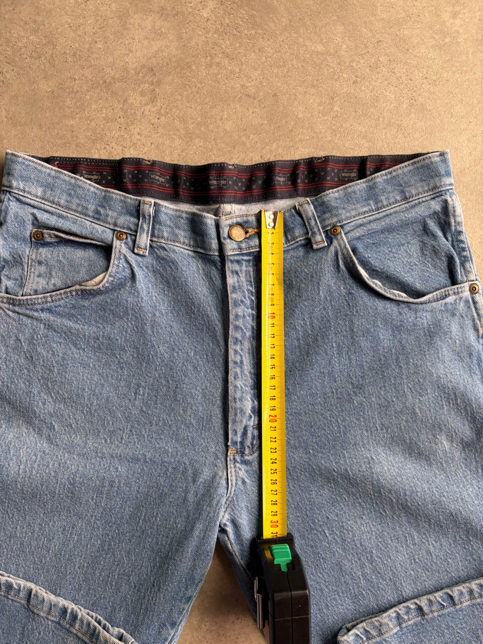 ג׳ינס Wrangler רחב וינטג׳ - 35
