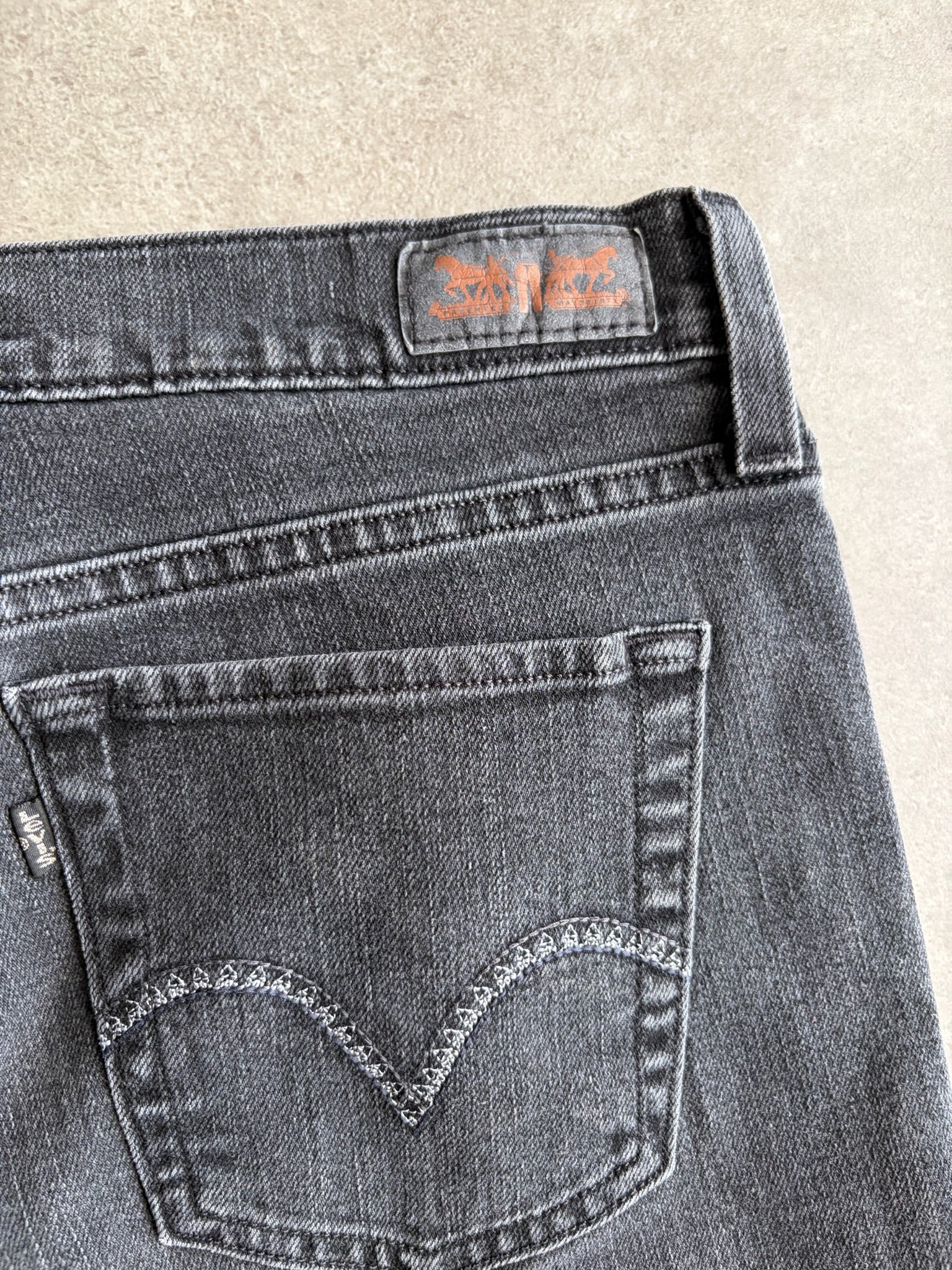 ג׳ינס Levi’s רחב נמוך וינטג׳ - 30