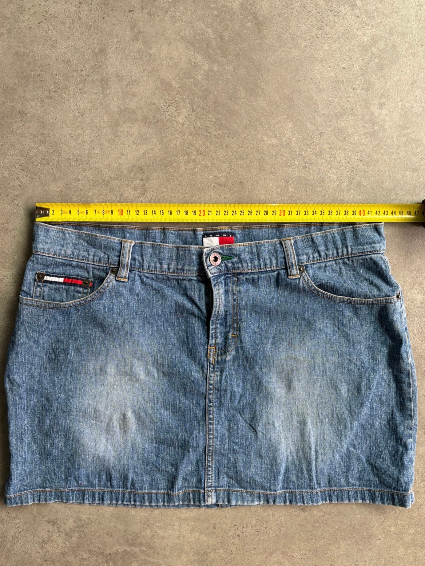 חצאית מיני Tommy Hilfiger ג׳ינס וינטג׳ - 34