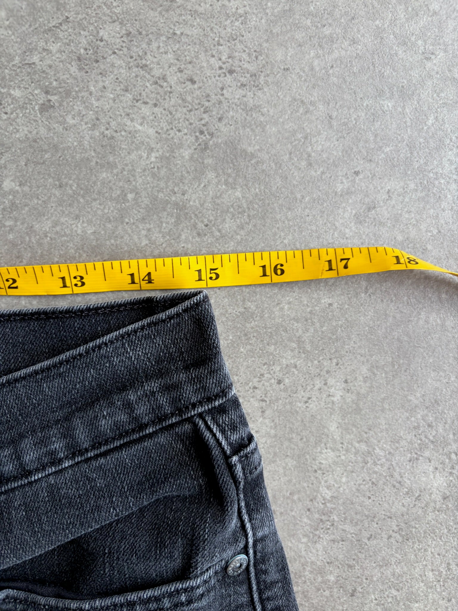ג׳ינס Levi’s רחב נמוך וינטג׳ - 30