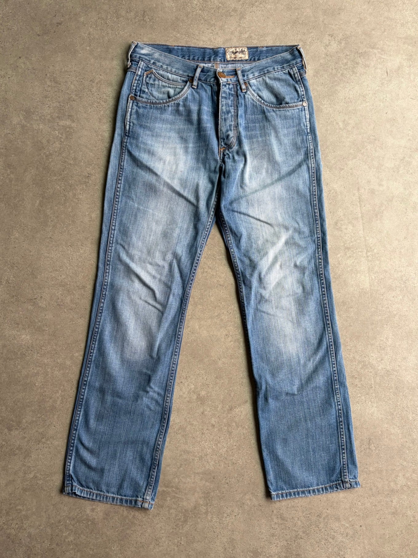 ג׳ינס Wrangler סטרייט וינטג׳ - 32