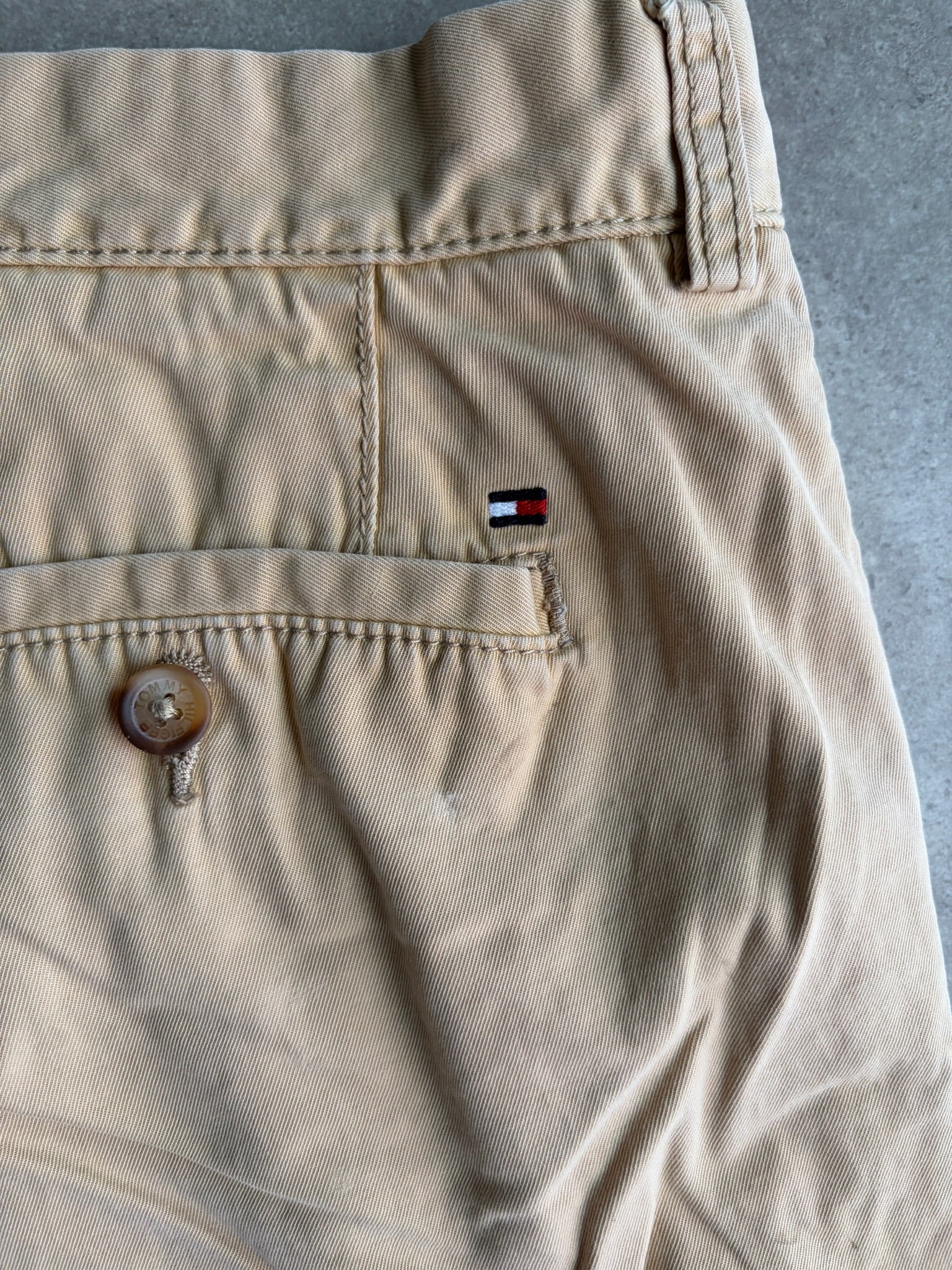 שורטס Tommy Hilfiger וינטג׳ - 36