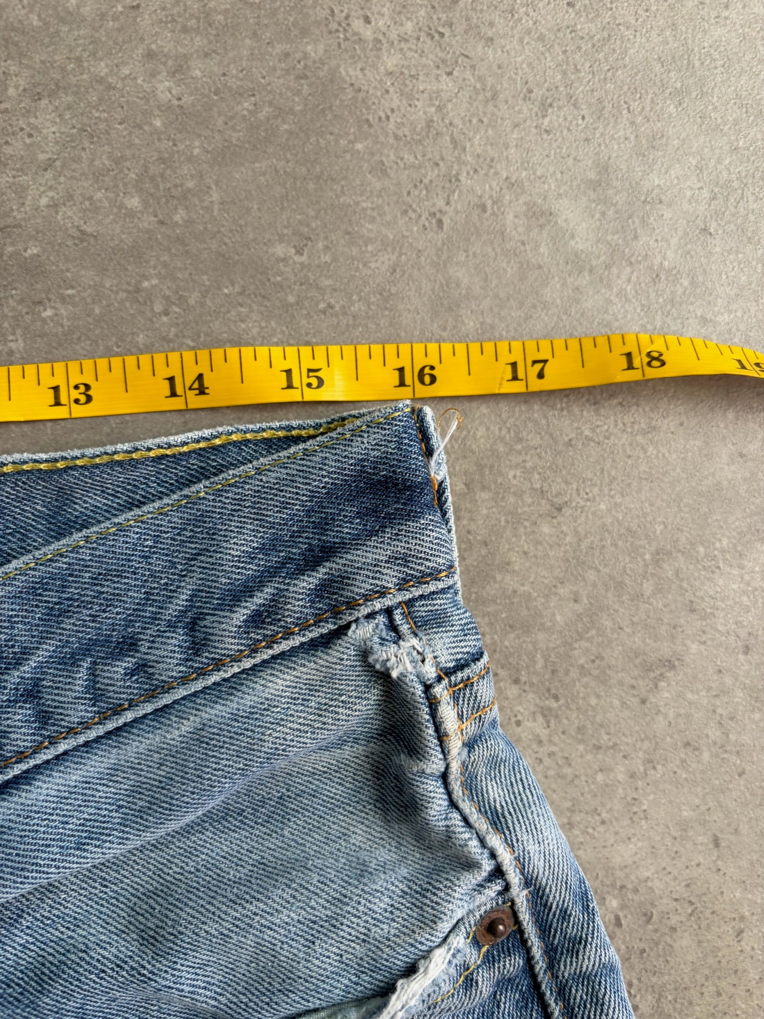שורטס ג׳ינס Levi’s 505 וינטג׳ - 32