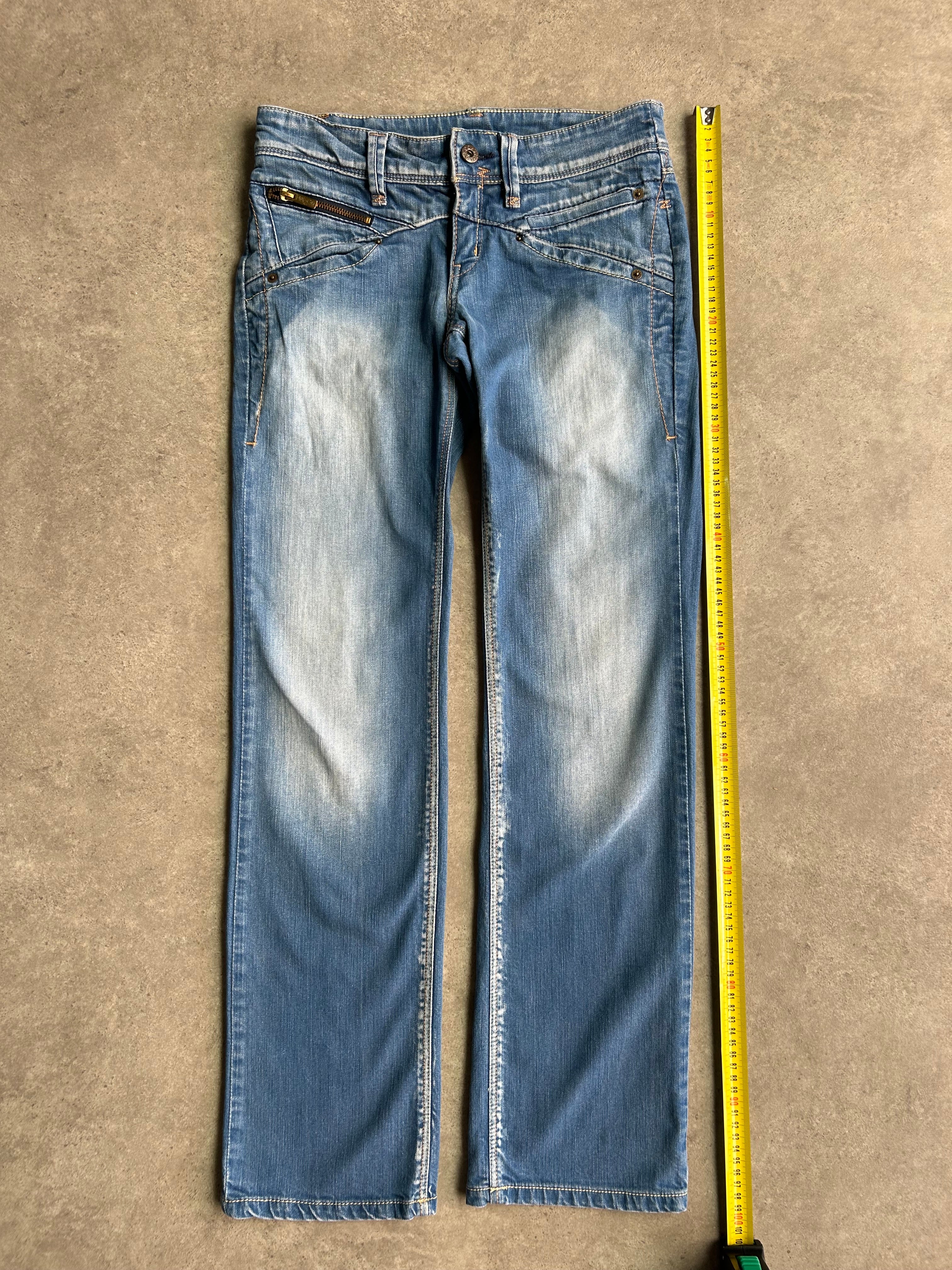 ג׳ינס Levi’s סטרייט נמוך וינטג׳ - 30
