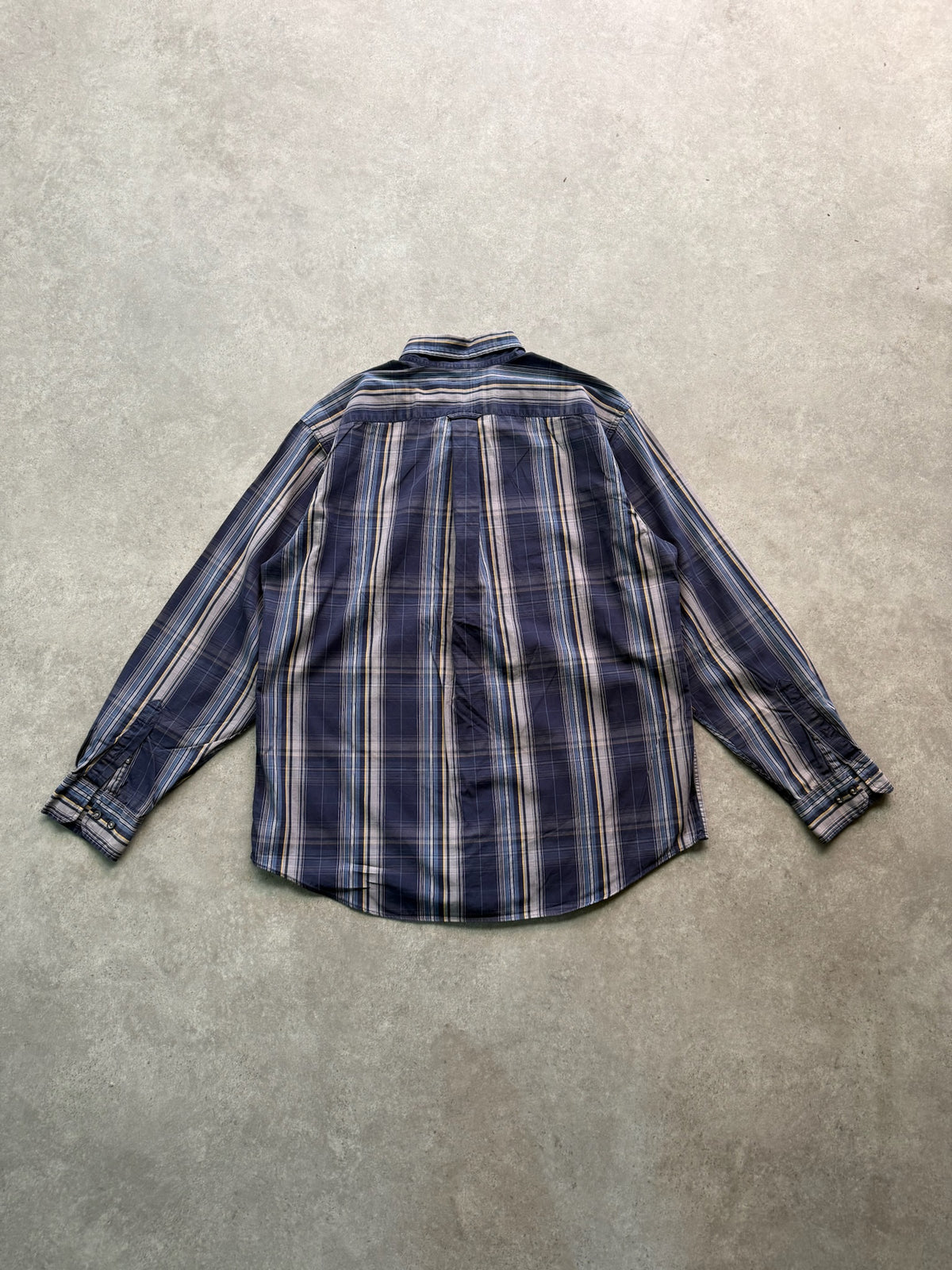 מכופתרת משבצות Nautica וינטג׳ - XL – חולצת פלנל משבצות וינטג׳ נאוטיקה, תמונה 2