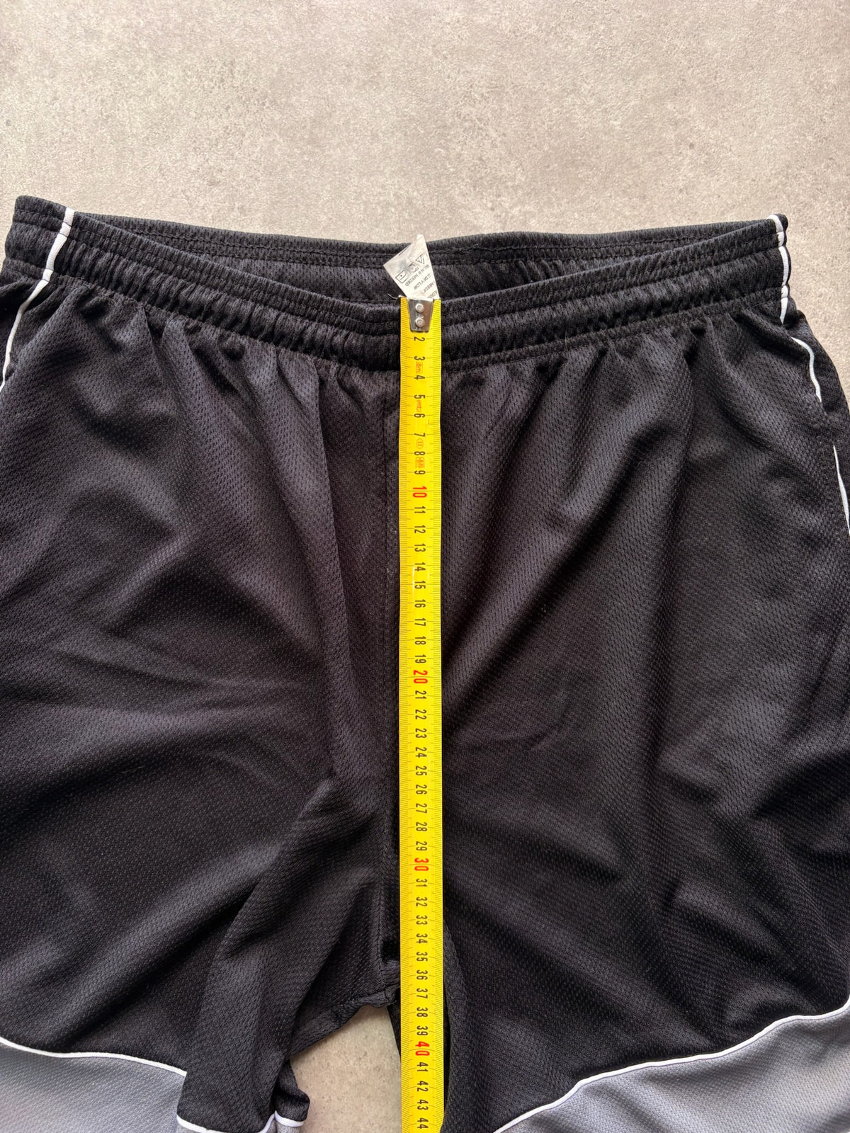 שורט כדורסל Reebok וינטג׳ - 33 – שורטס וינטג׳ ריבוק, תמונה 5
