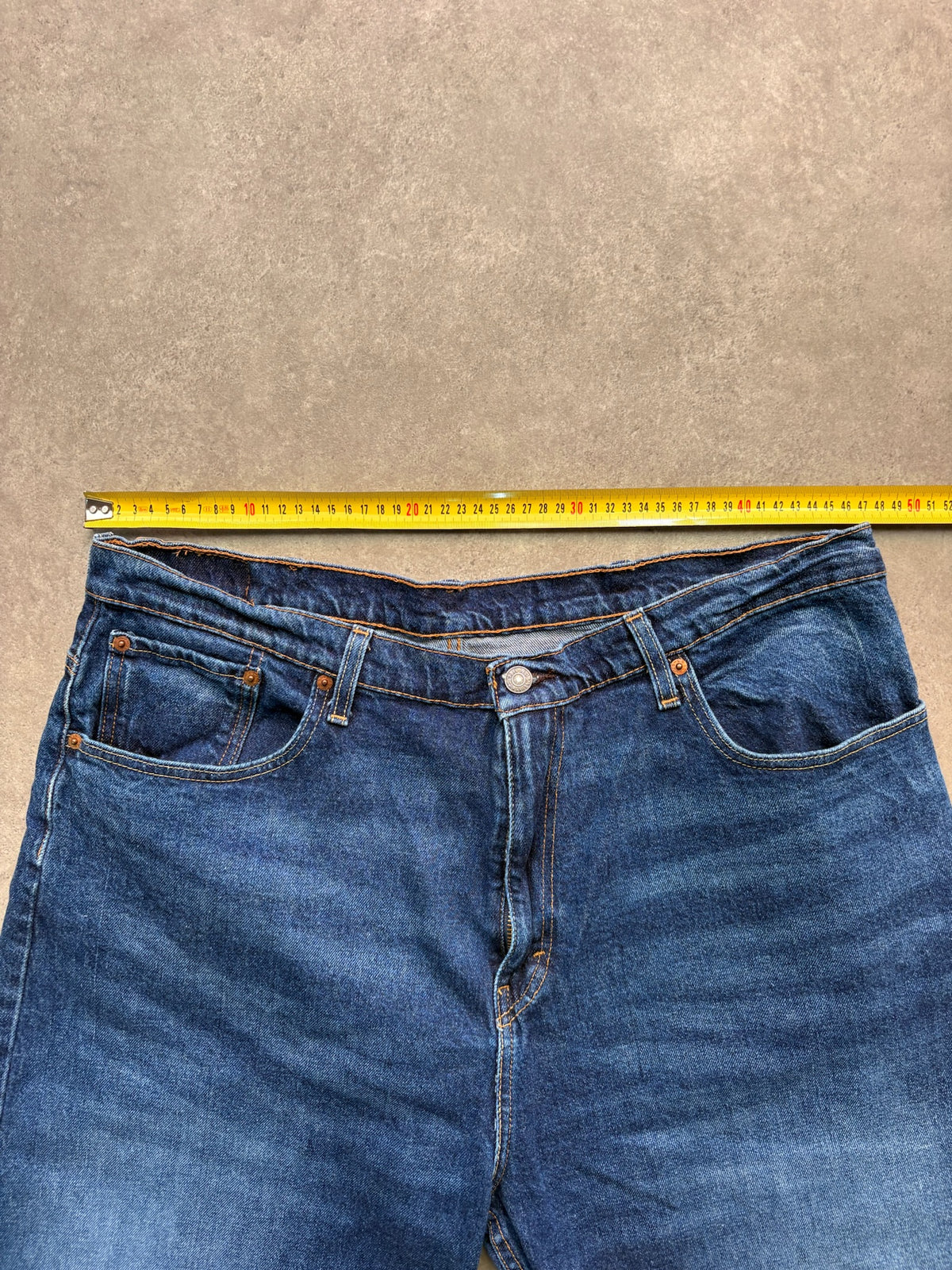 שורט ג'ינס Levi's 569 וינטג׳ - 36 – שורט ג׳ינס וינטג׳ ליוויס, תמונה 3