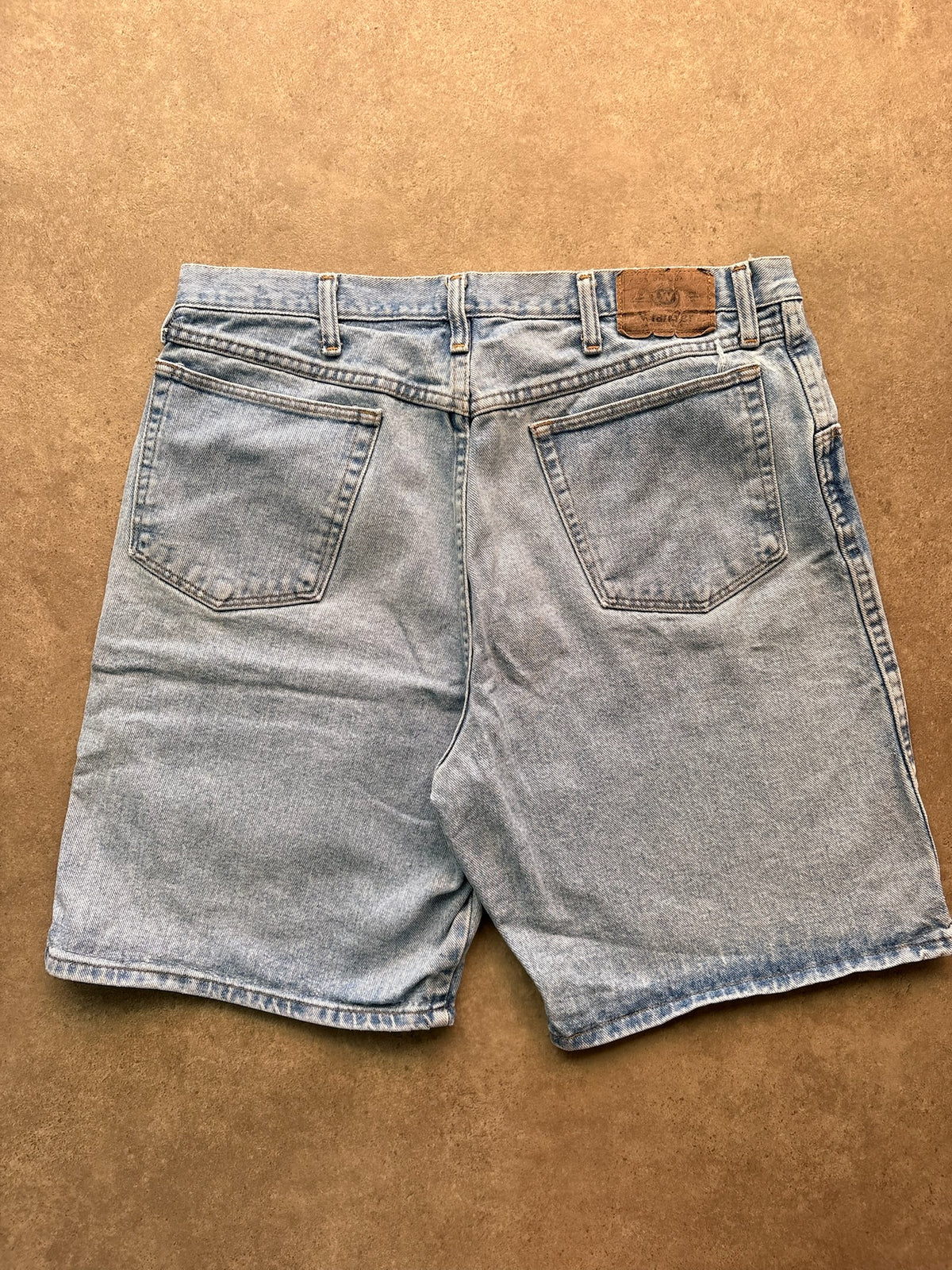 שורט ג'ינס וינטג׳ Wrangler - 34 – שורט ג׳ינס וינטג׳ רנגלר, תמונה 2