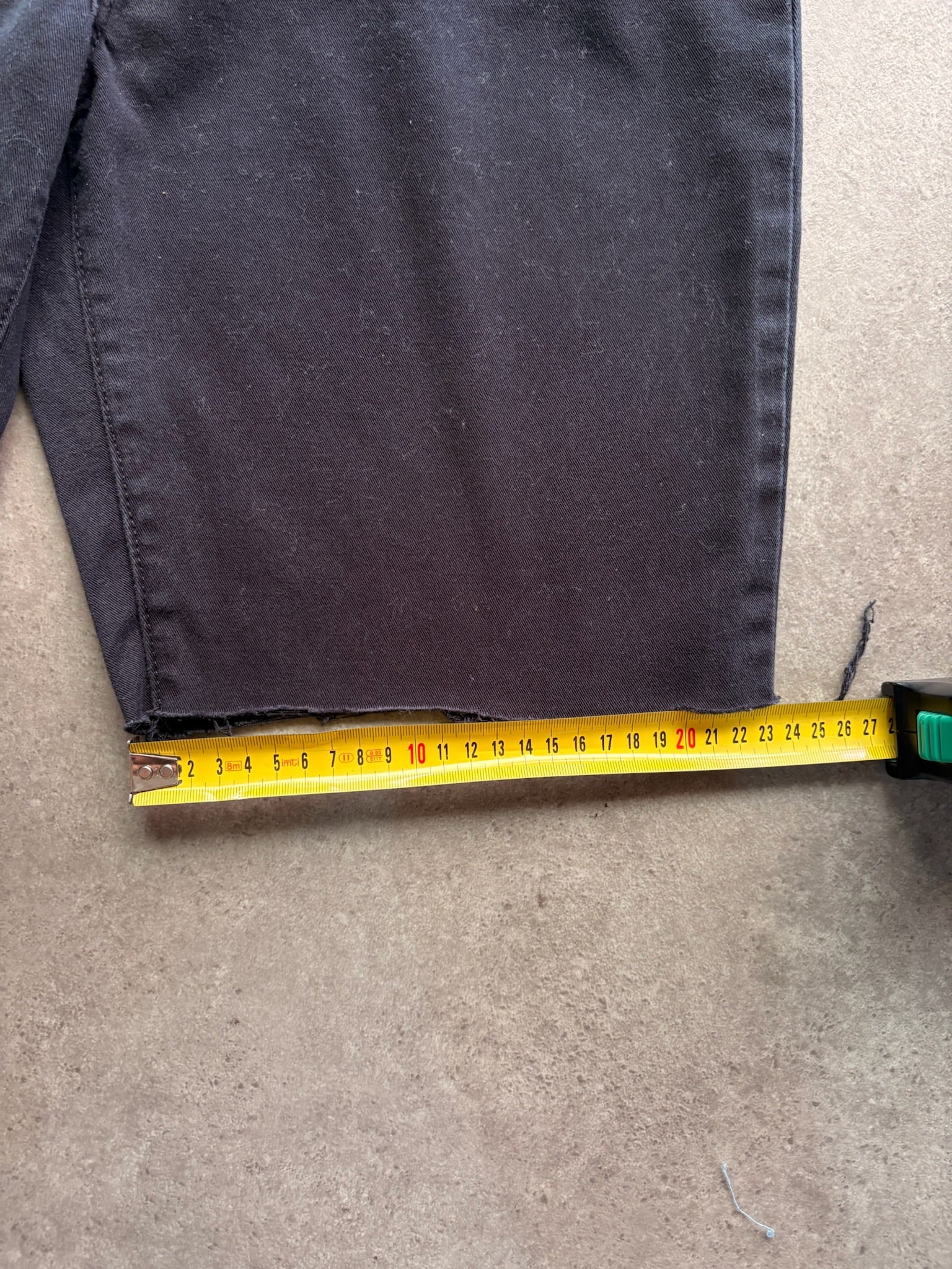 שורטס ג׳ינס Levi's 512 שחור קאט-אוף וינטג׳ - 27