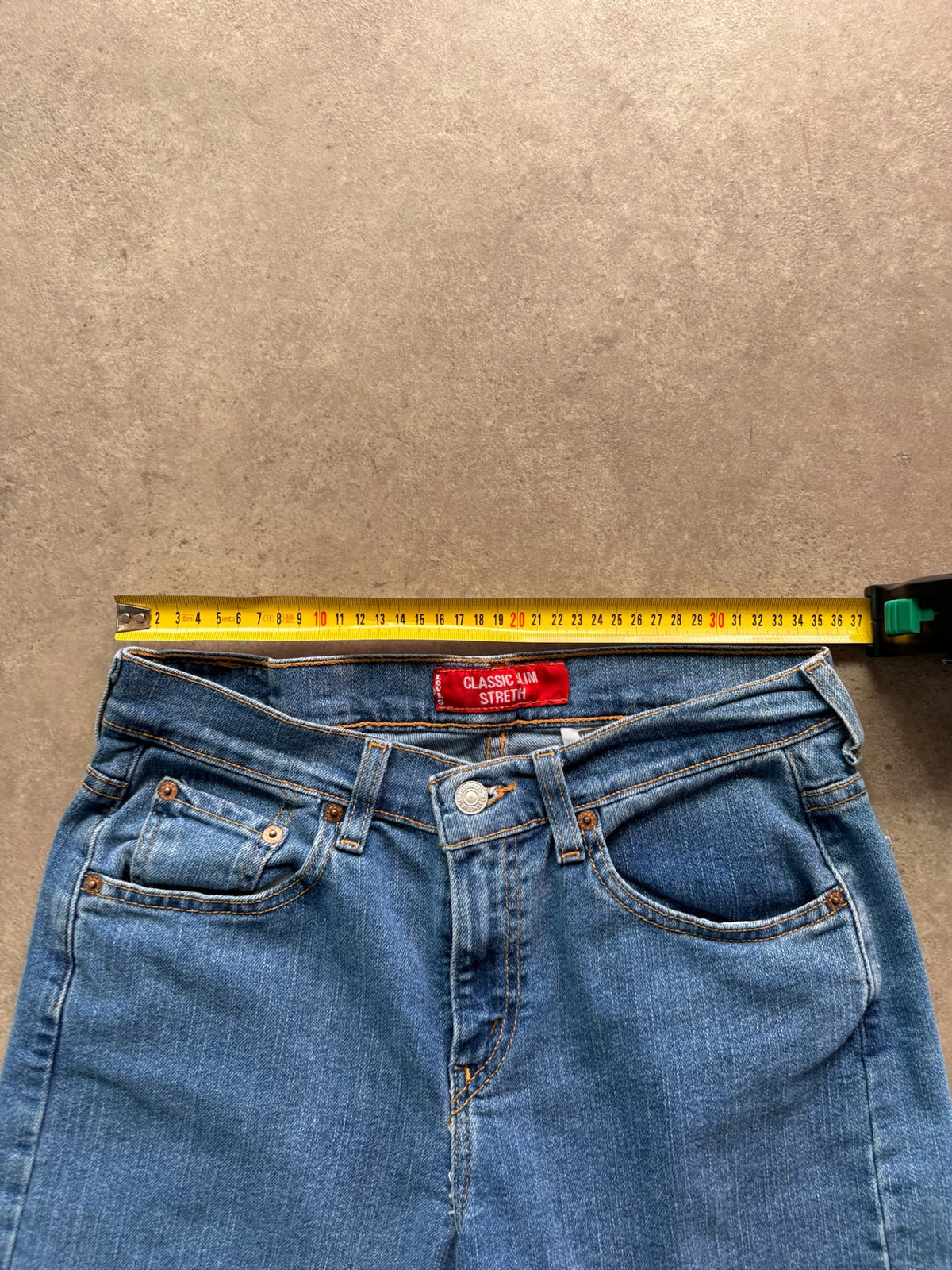 שורטס ג׳ינס Levi's קאט-אוף וינטג׳ - 28