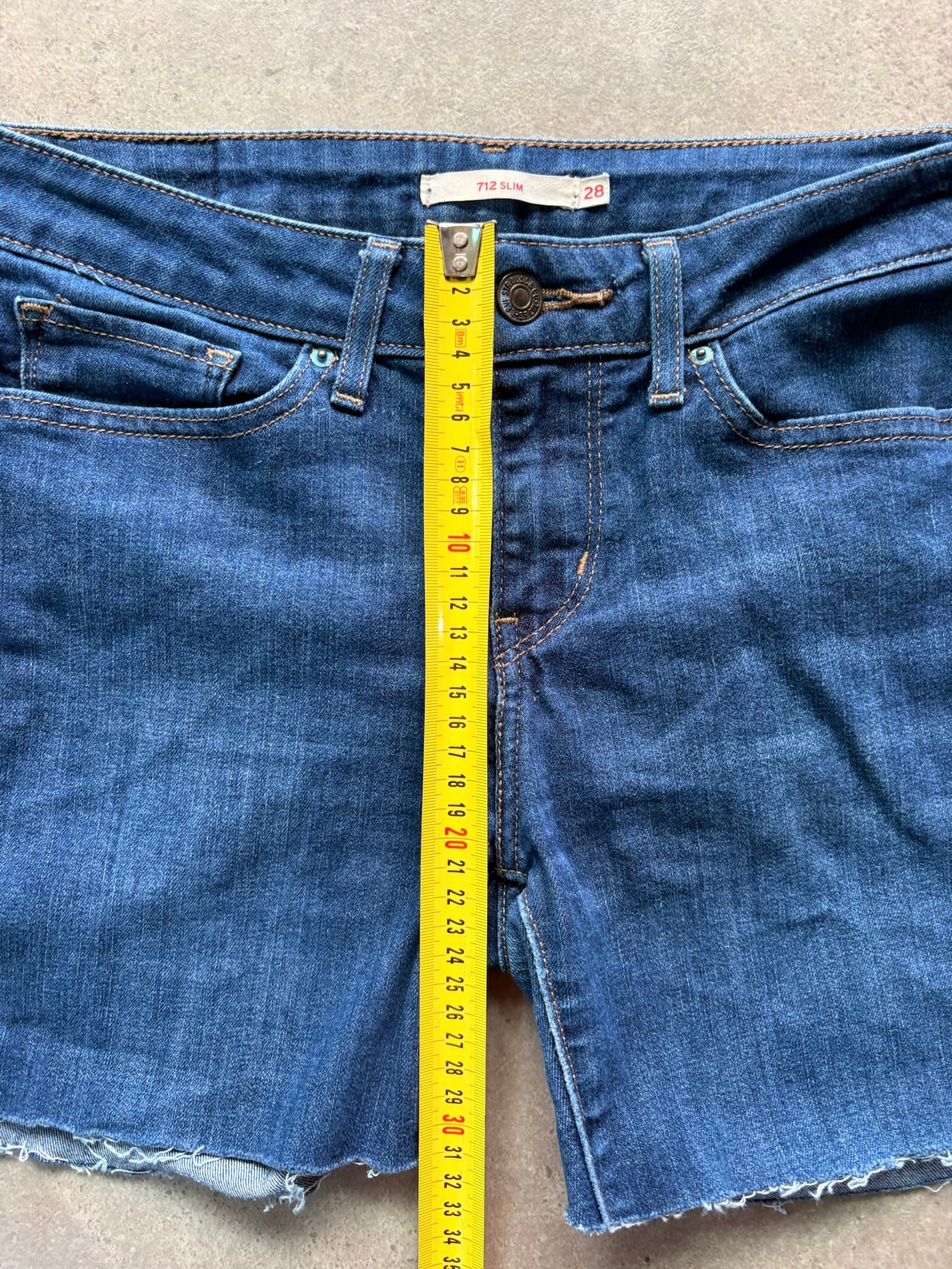 שורטס ג׳ינס Levi's 712 Slim וינטג׳ - 28