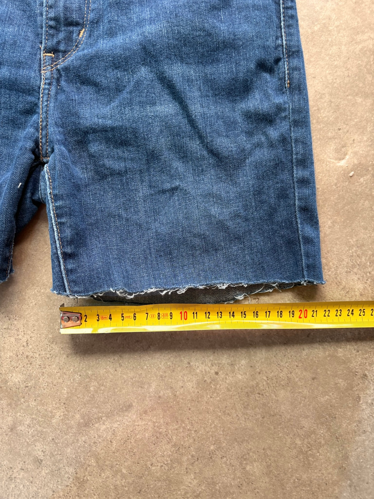 שורטס ג׳ינס Levi's 712 Slim וינטג׳ - 28