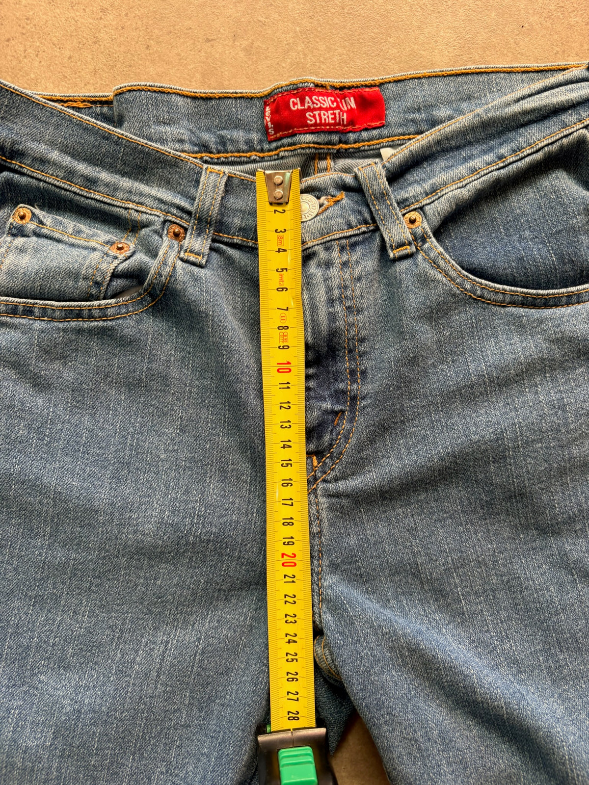 שורטס ג׳ינס Levi's קאט-אוף וינטג׳ - 28