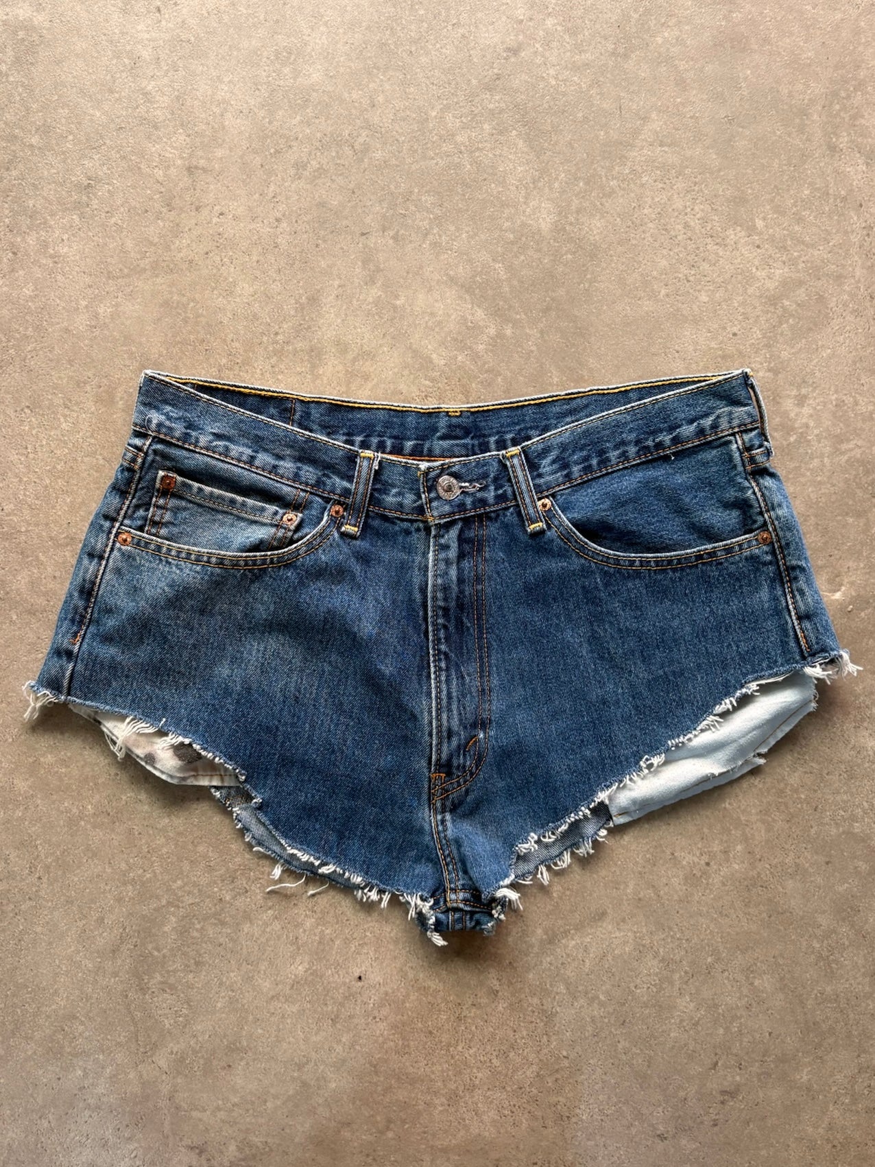 שורטס ג׳ינס Levi's 505 קאט-אוף וינטג׳ - 33