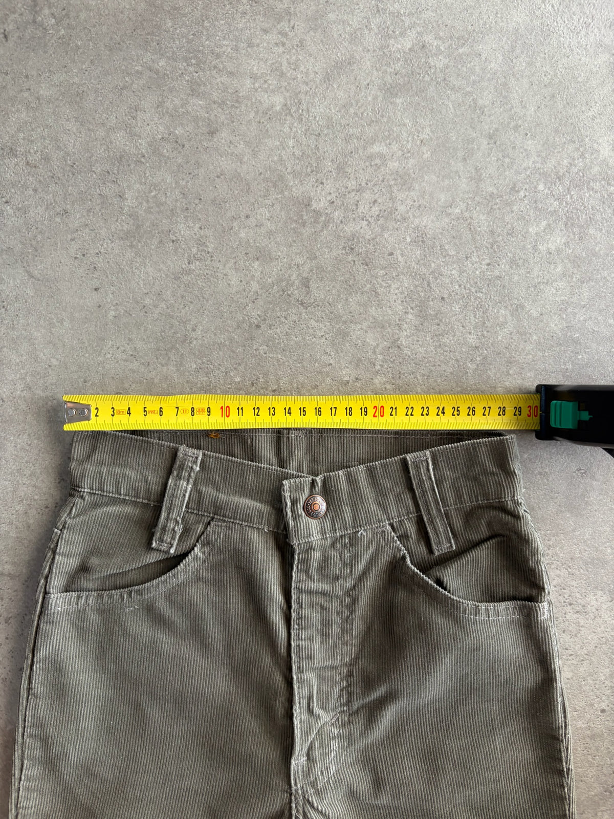 מכנסי קורדרוי Levi's 519 וינטג׳ - 22