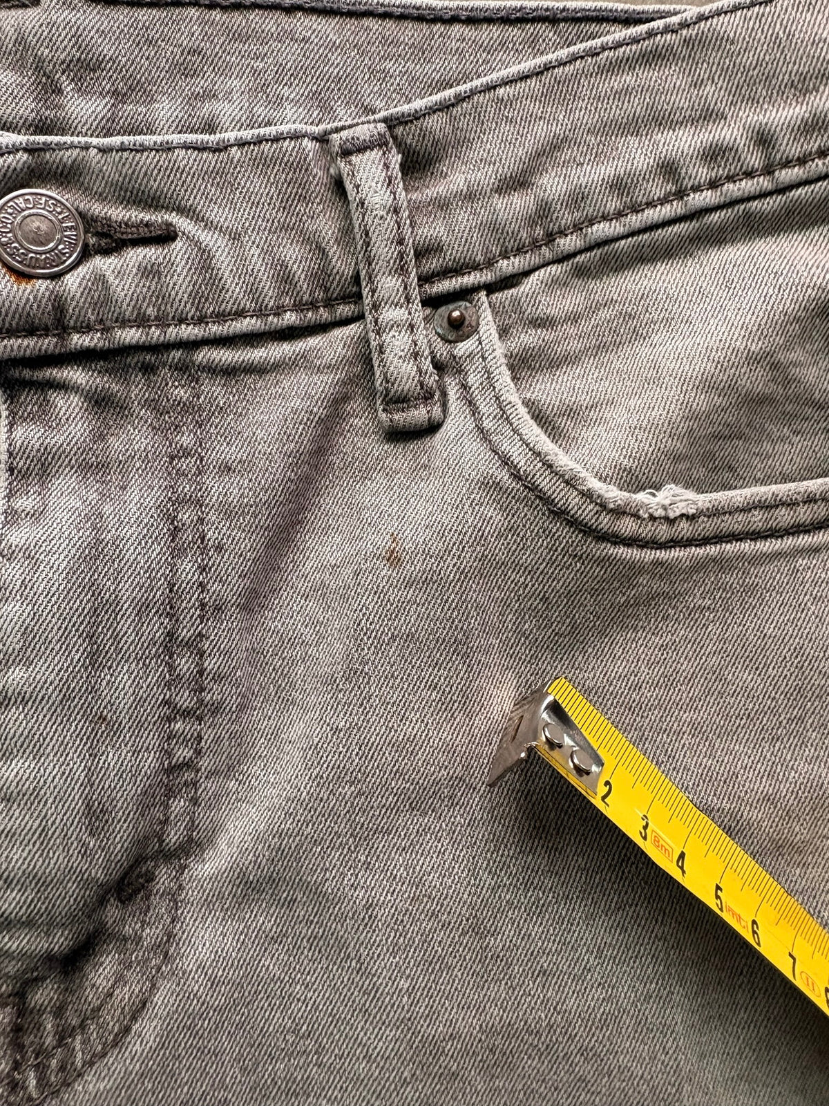 שורטס ג׳ינס Levi's 511 וינטג׳ - 32