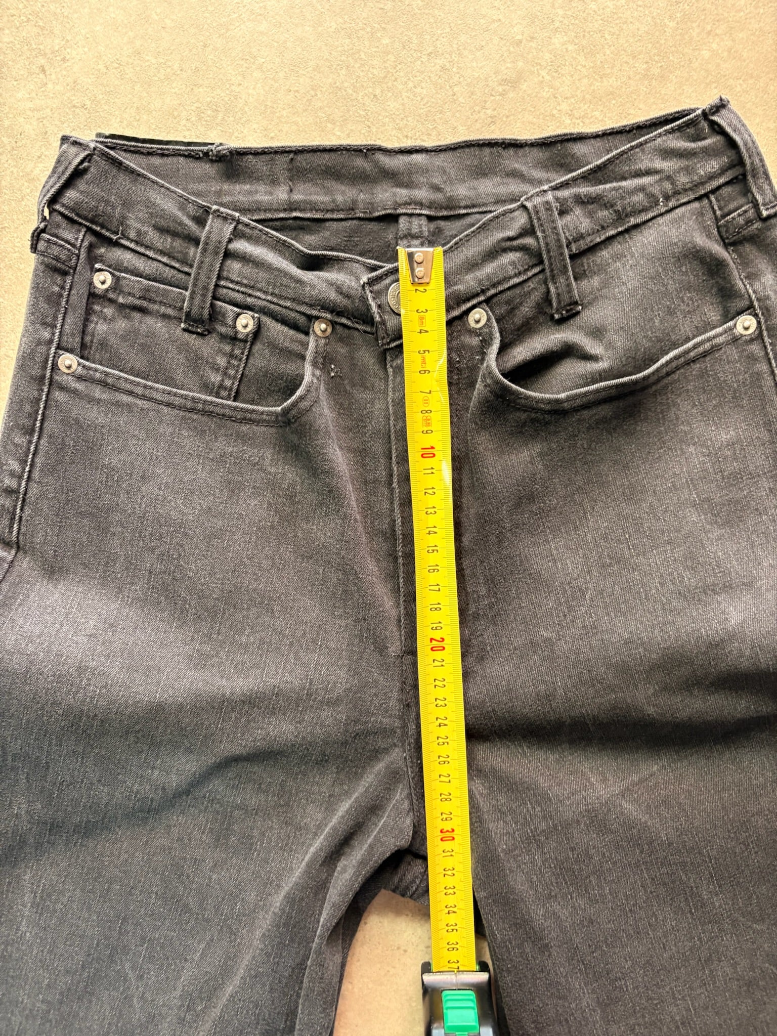 שורטס ג׳ינס Levi's שחור וינטג׳ - 29