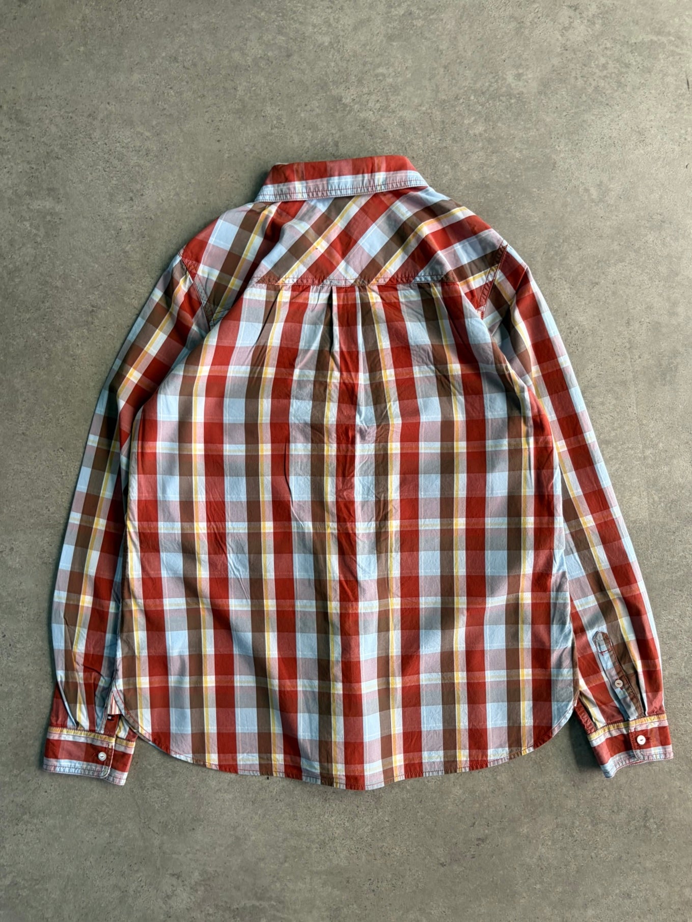 חולצת Tommy Hilfiger משבצות עם פליסים וינטג׳ - M