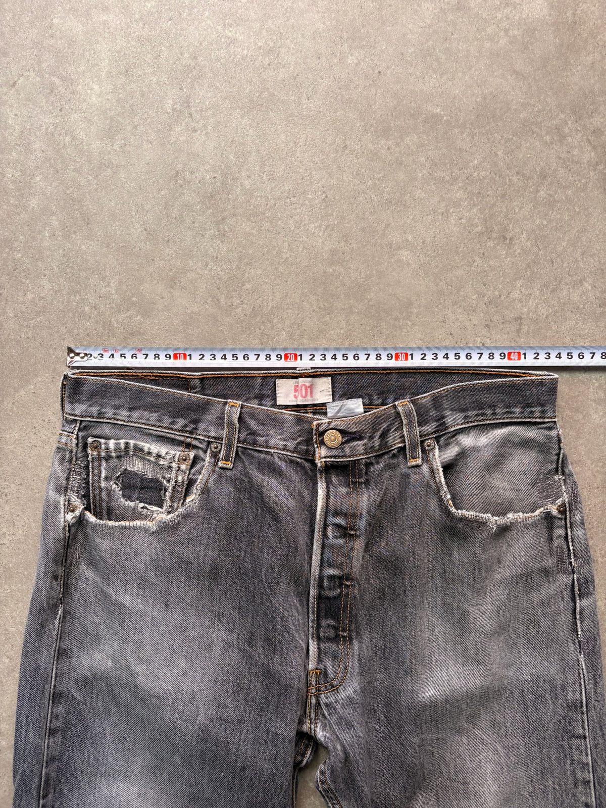 ג'ינס Levi's 501 שחור וינטג׳ - 33 – ג׳ינס ליוויס וינטג׳, תמונה 3
