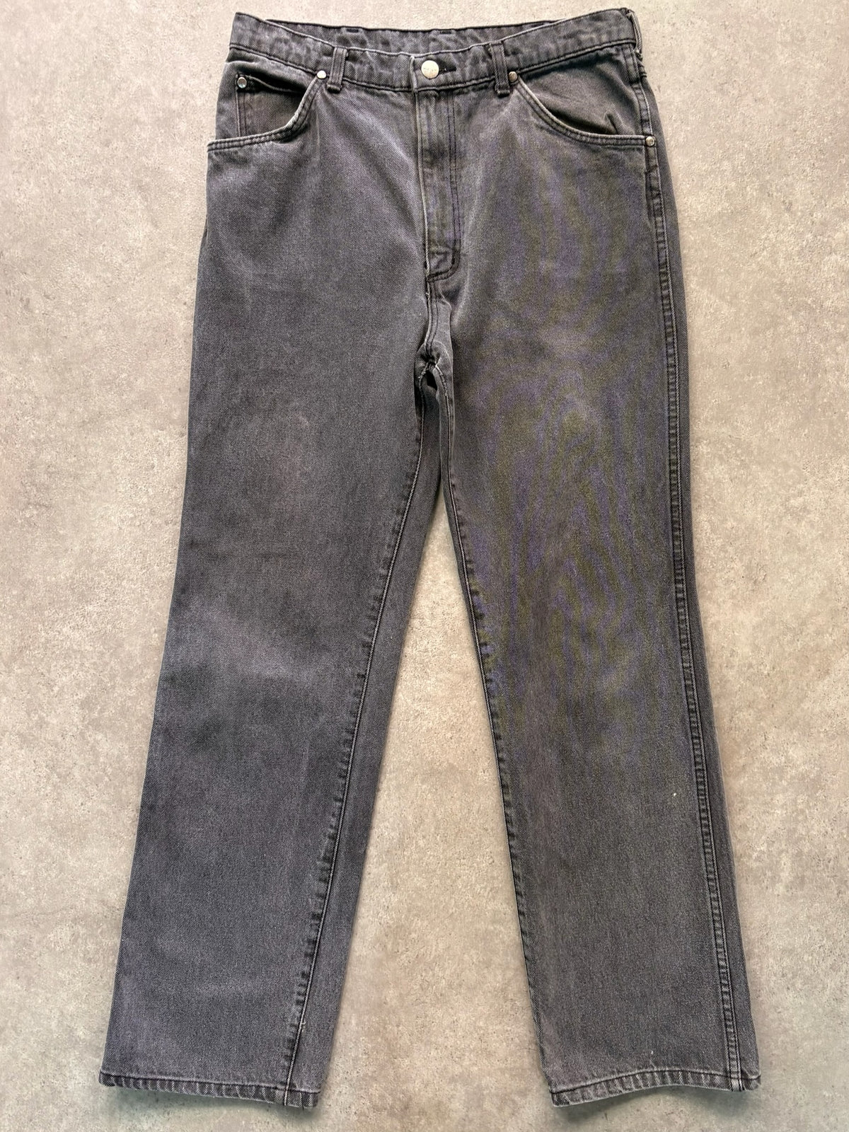ג'ינס Wrangler שחור וינטג׳ - 30 – ג׳ינס וינטג׳ רנגלר | DNA תל אביב