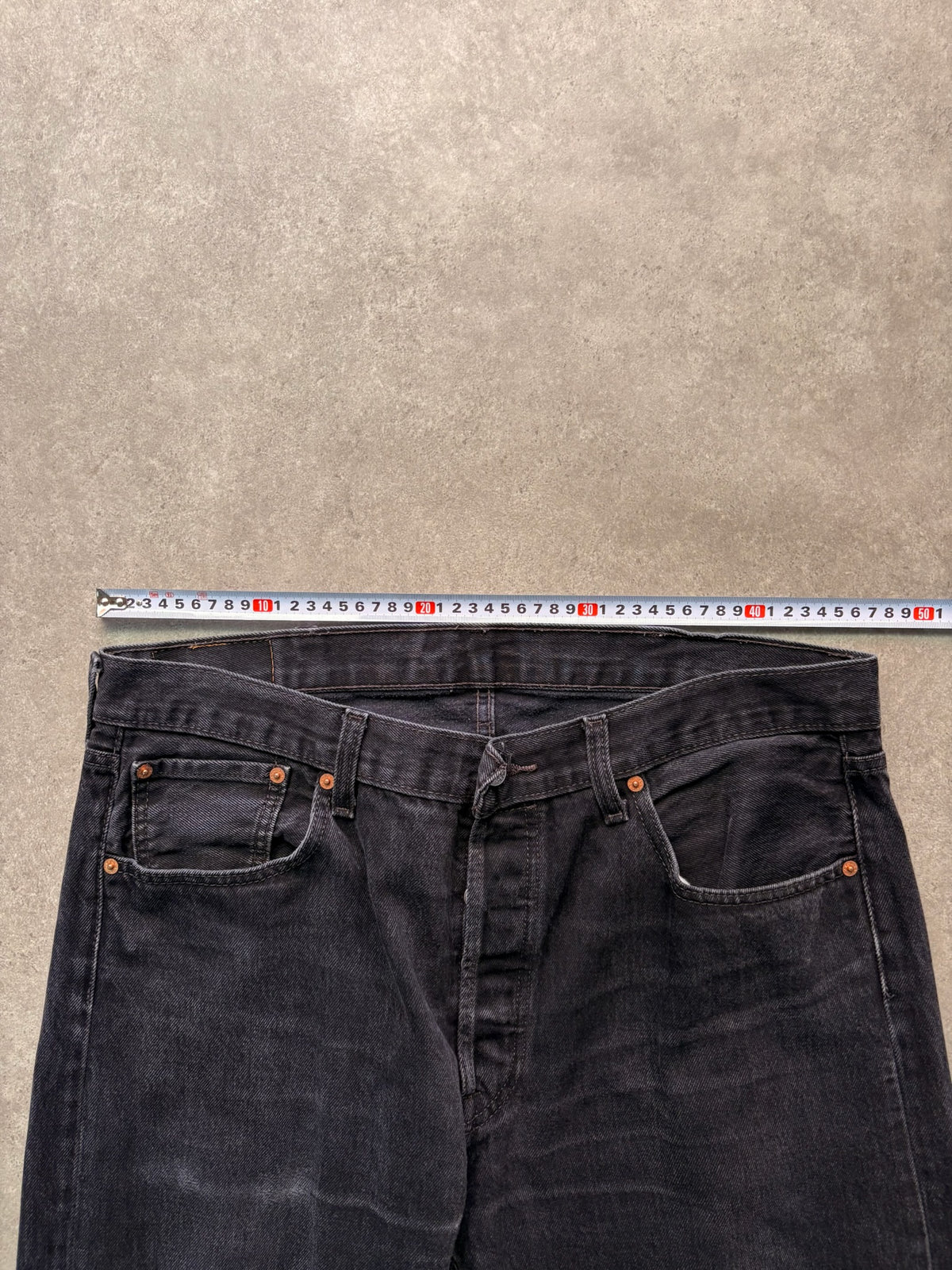 ג'ינס Levi's 501 שחור וינטג׳ - 37 – ג׳ינס ליוויס וינטג׳, תמונה 3