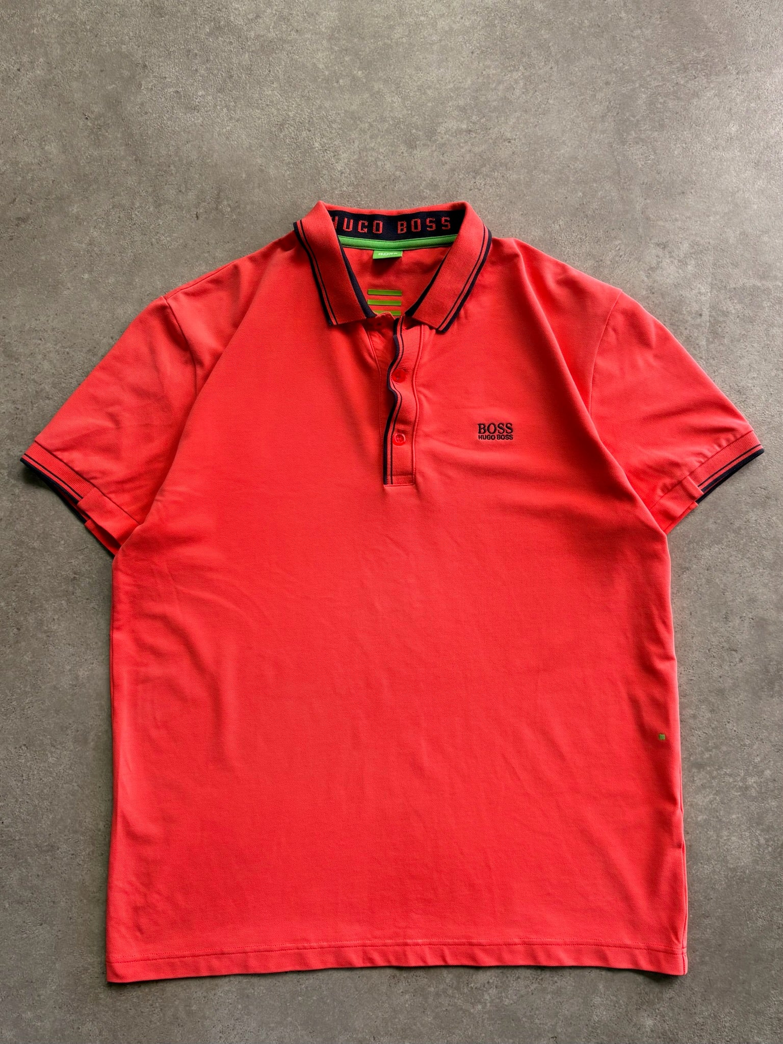 חולצת פולו Hugo Boss וינטג׳ - M