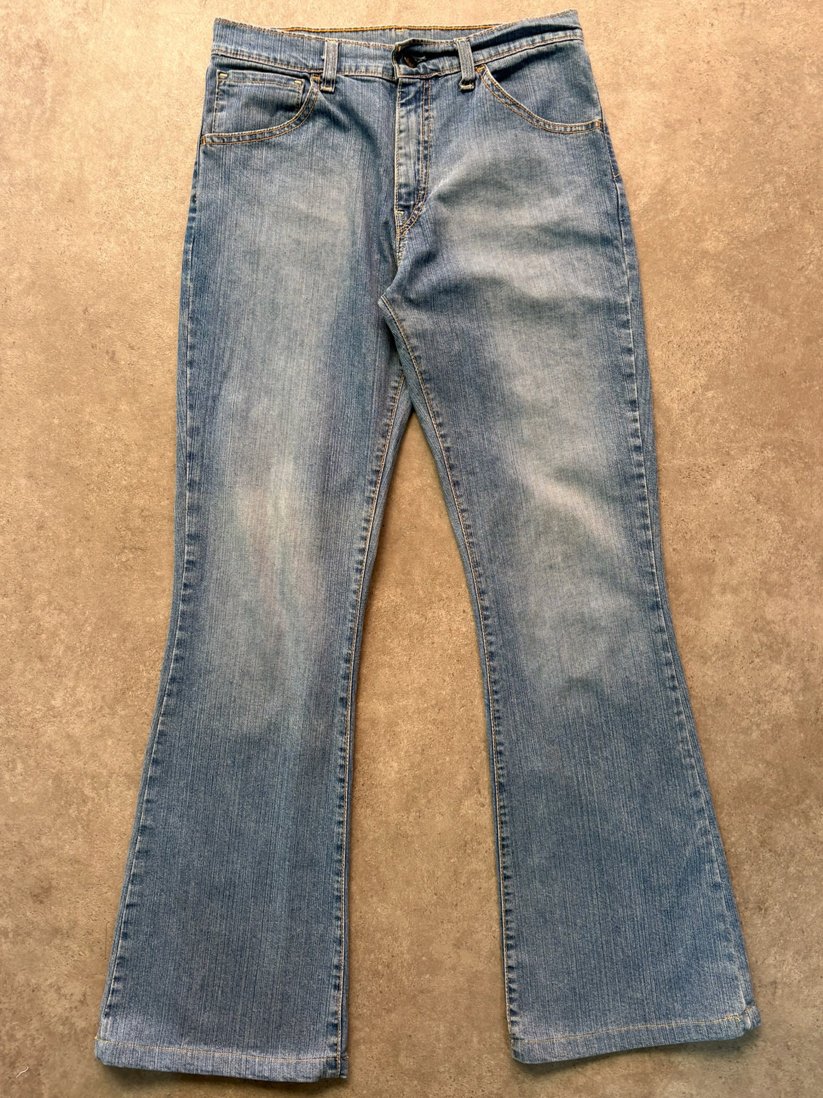 ג'ינס Levi's פעמון וינטג׳ - 29 – ג׳ינס ליוויס וינטג׳ | DNA תל אביב