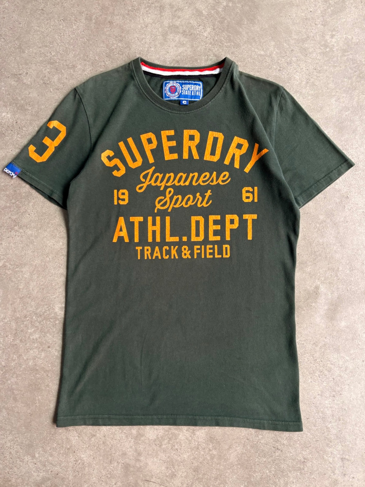 טישירט Superdry Track & Field וינטג׳ - XS