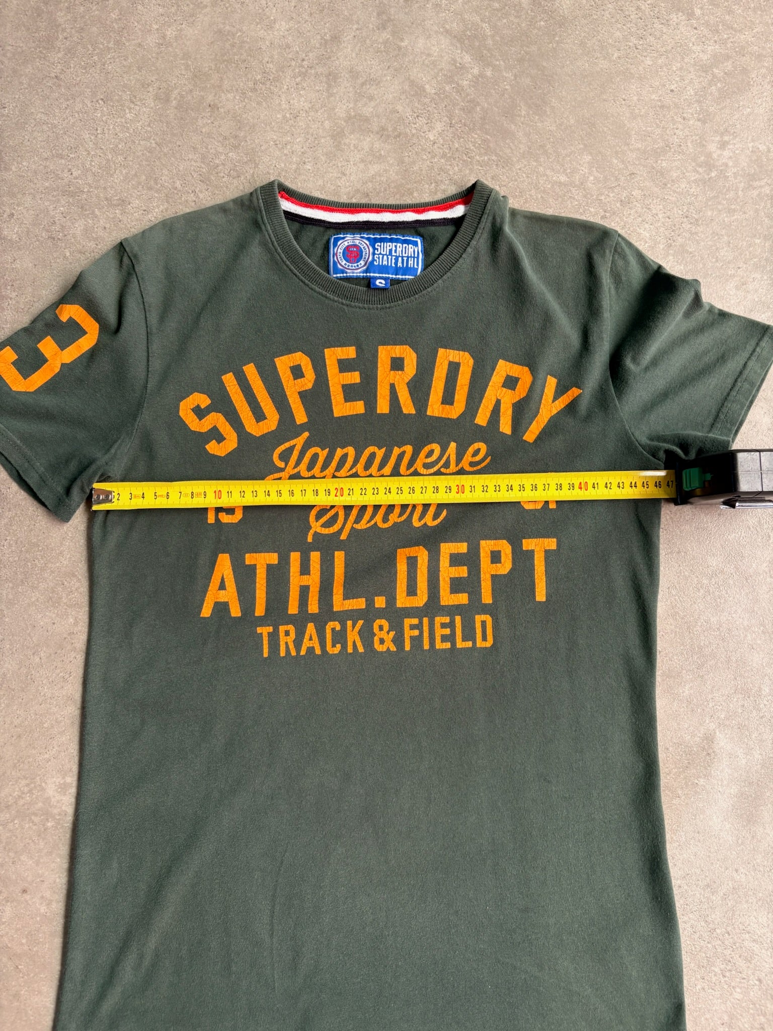 טישירט Superdry Track & Field וינטג׳ - XS
