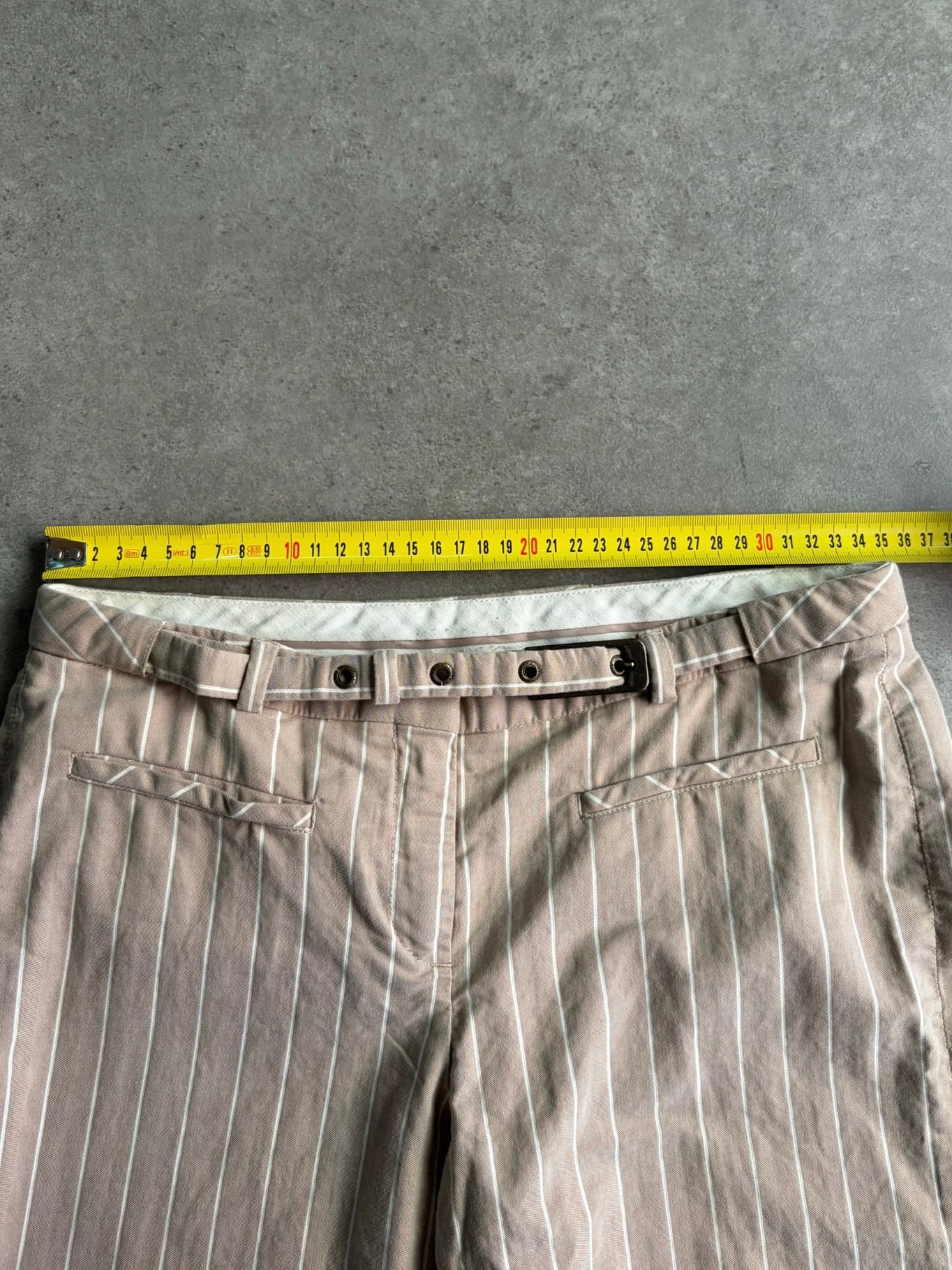 שורטס Tommy Hilfiger פסים וינטג׳ - 28