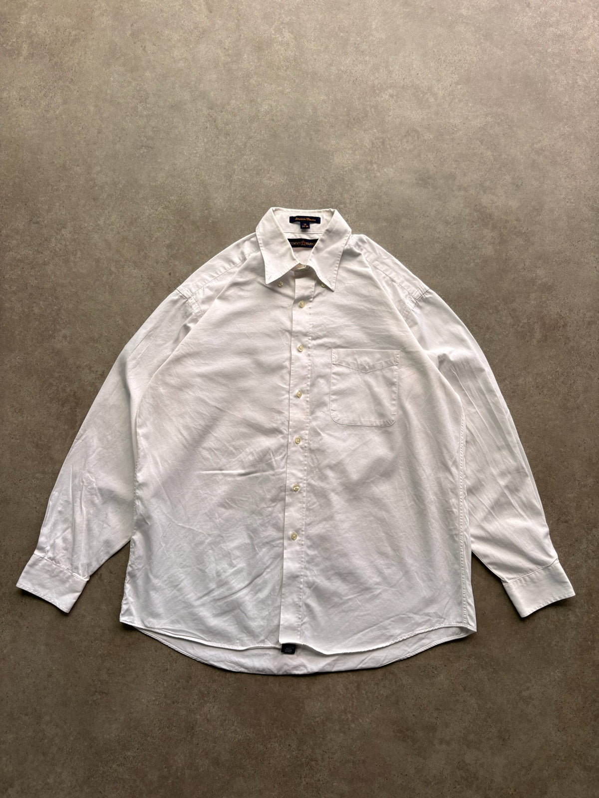 חולצה מכופתרת Tommy Hilfiger וינטג׳ - XL – חולצה מכופתרת וינטג׳ טומי הילפיגר | DNA תל אביב