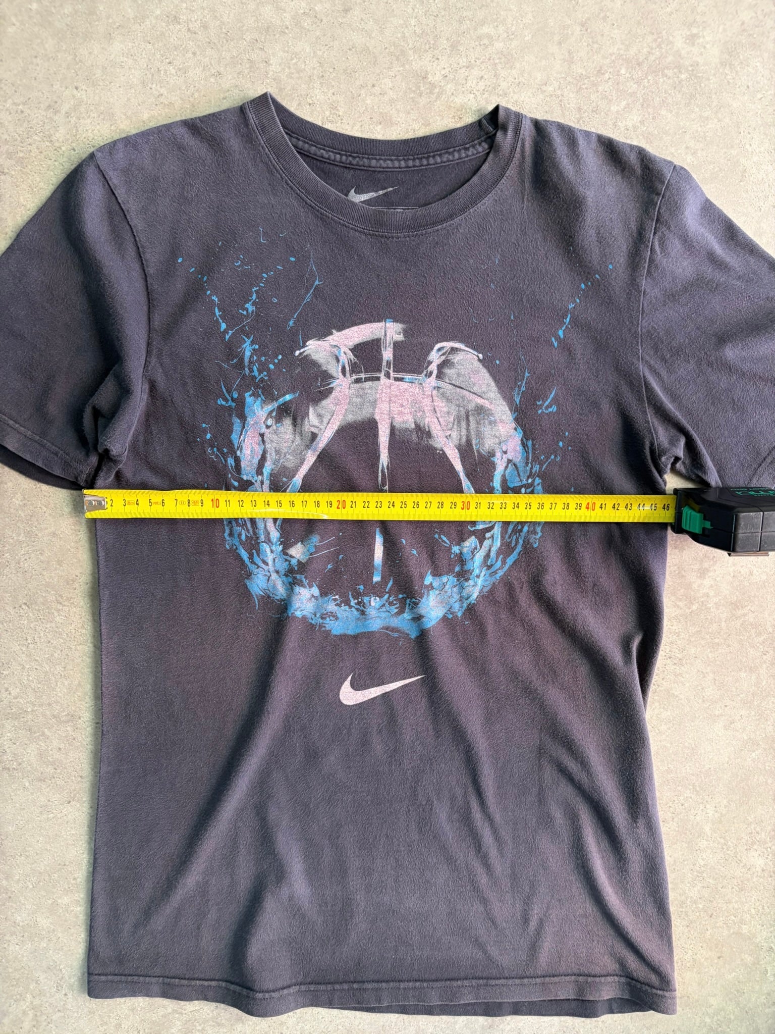 טישירט Nike Basketball וינטג׳ - XS