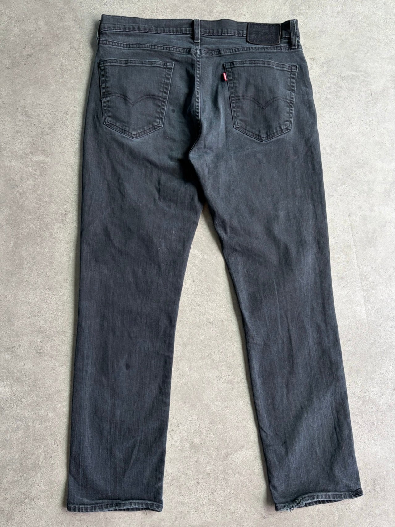 ג׳ינס Levi's 514 סטרייט שחור דהוי - 36