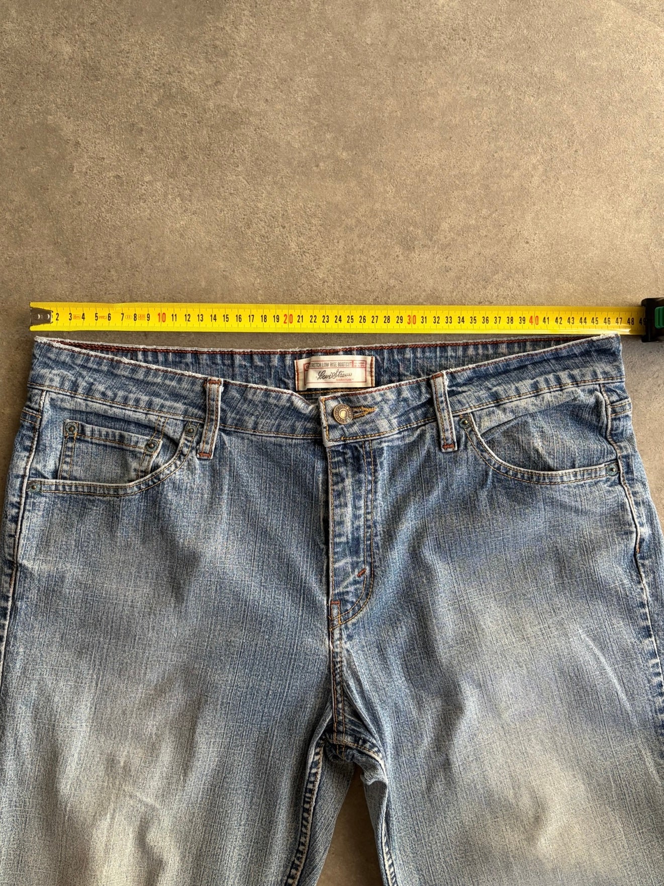 ג׳ינס Levi's Signature בוטקאט וינטג׳ - 37