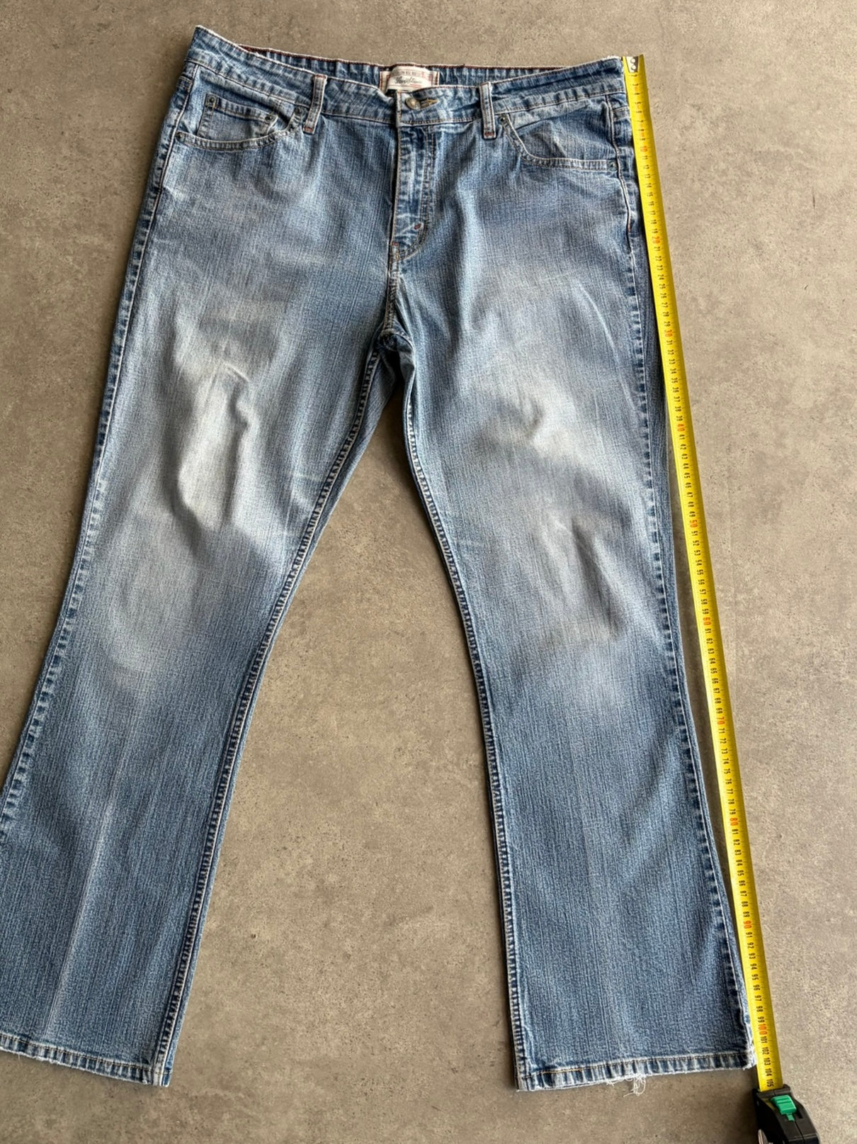 ג׳ינס Levi's Signature בוטקאט וינטג׳ - 37