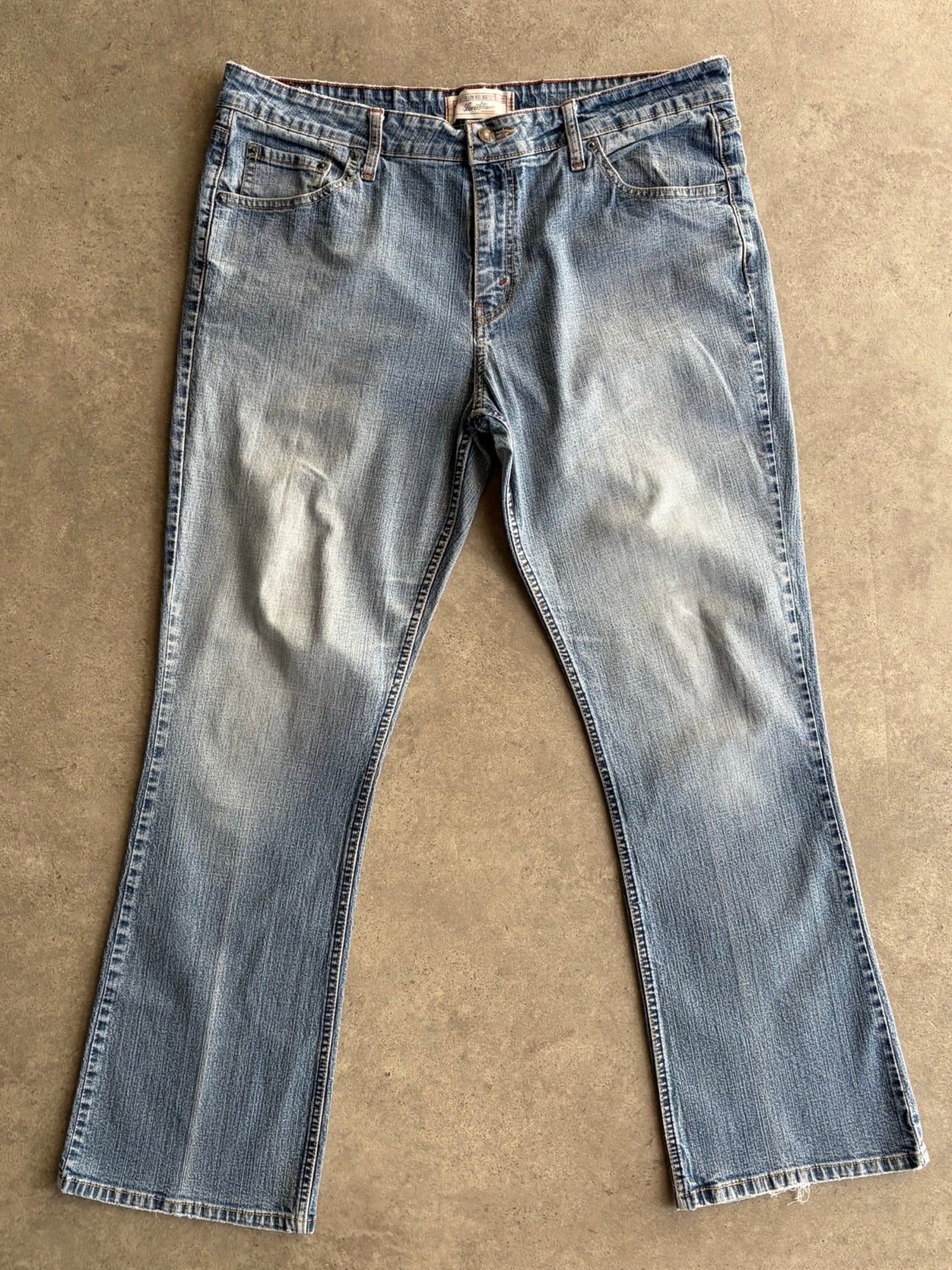 ג׳ינס Levi's Signature בוטקאט וינטג׳ - 37