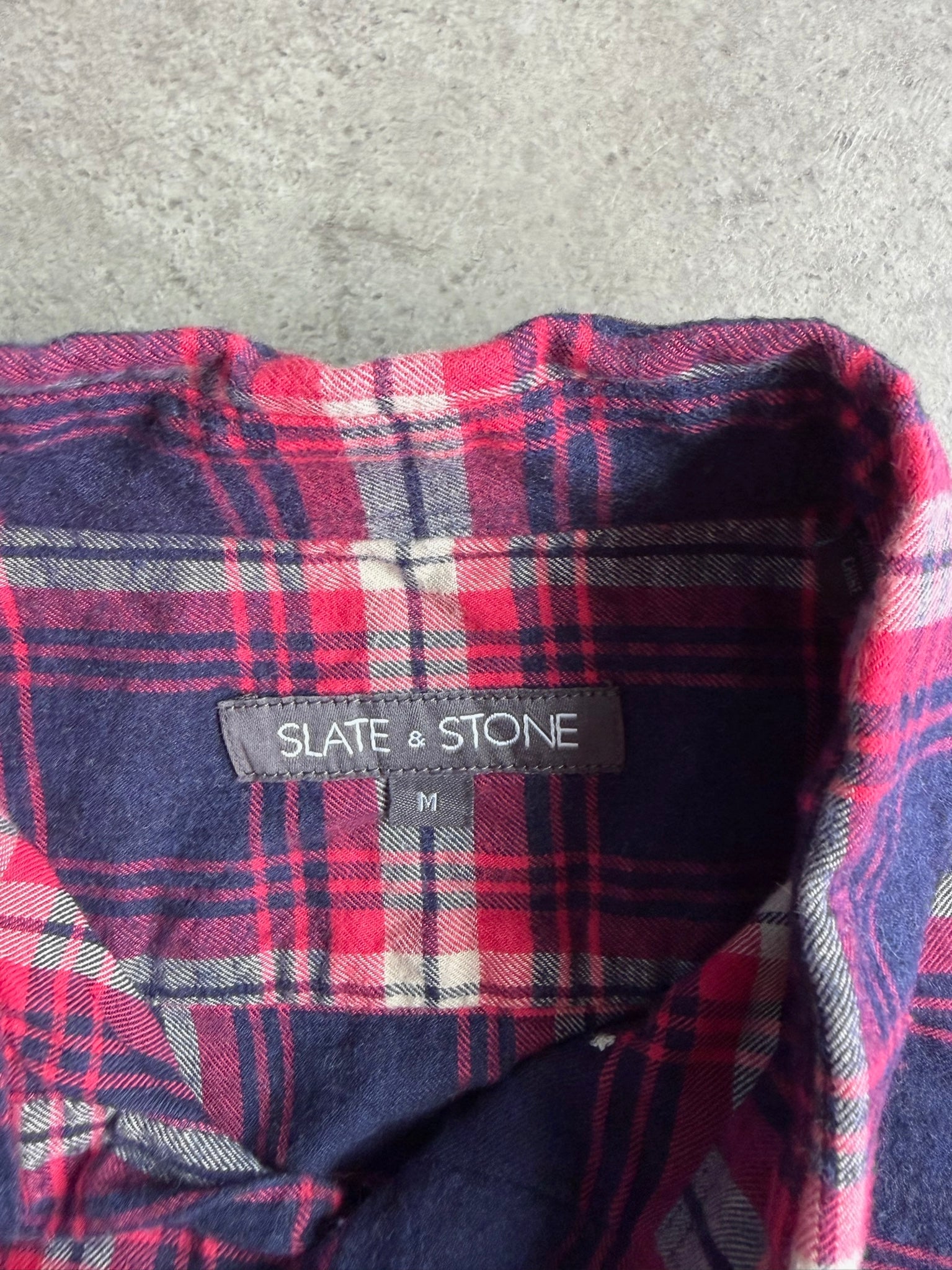 חולצת פלאנל Slate & Stone משבצות אדום-כחול וינטג׳ - S