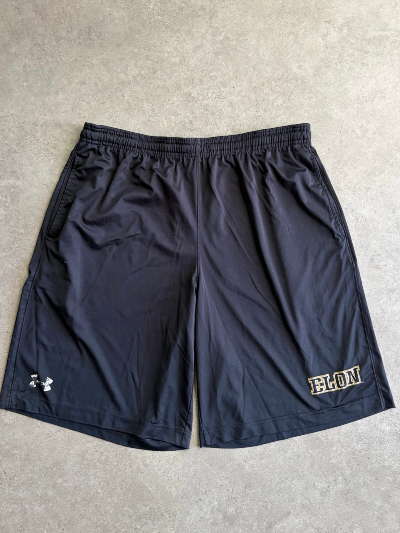 שורטס Under Armour Elon University וינטג׳ - 34