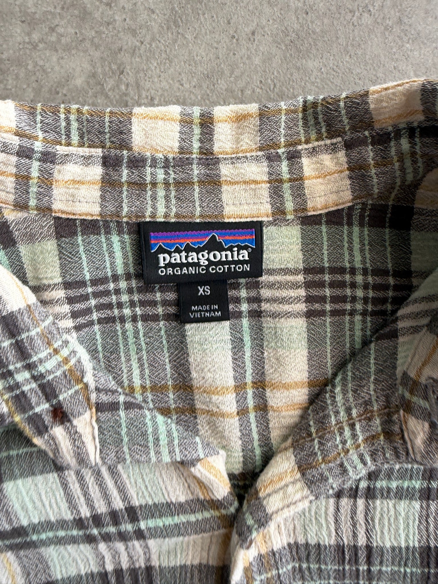חולצת Patagonia משבצות שרוול קצר וינטג׳ - XS