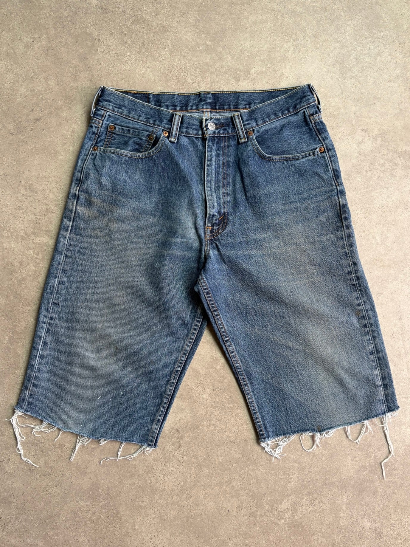 שורטס ג׳ינס Levi's 550 קאט-אוף וינטג׳ - 34