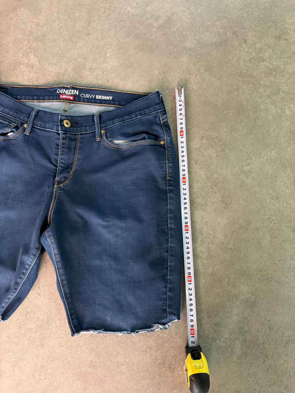 שורט ג'ינס Denizen by Levi's וינטג׳ - 29 – שורט ג׳ינס וינטג׳ ליוויס, תמונה 5