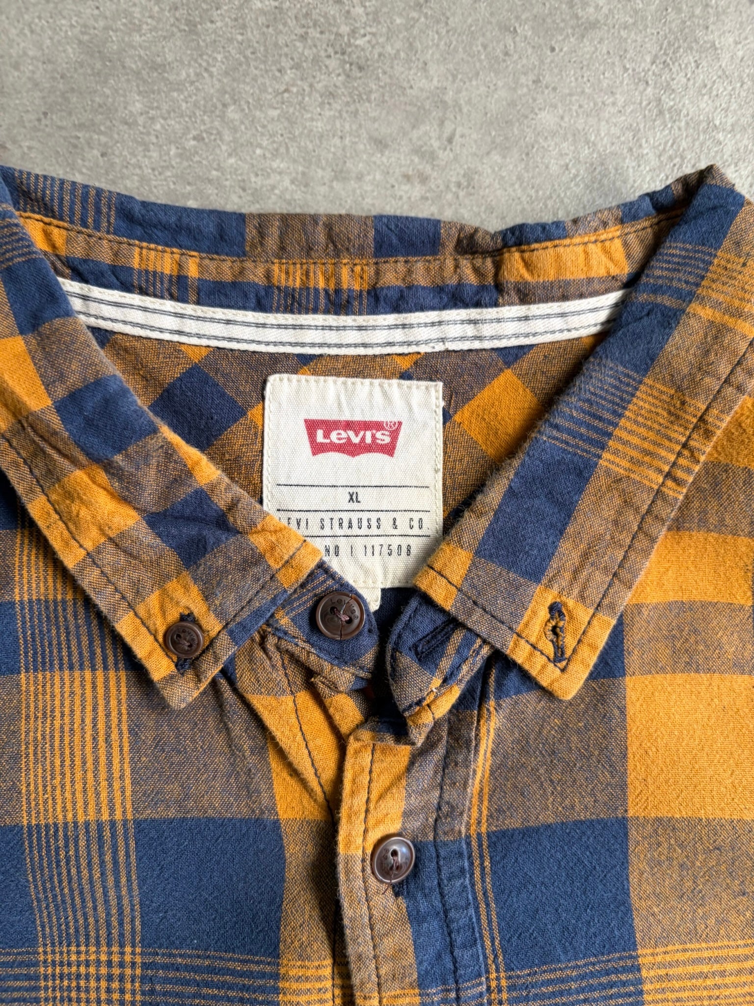 חולצת Levi's משבצות שרוול קצר וינטג׳ - L