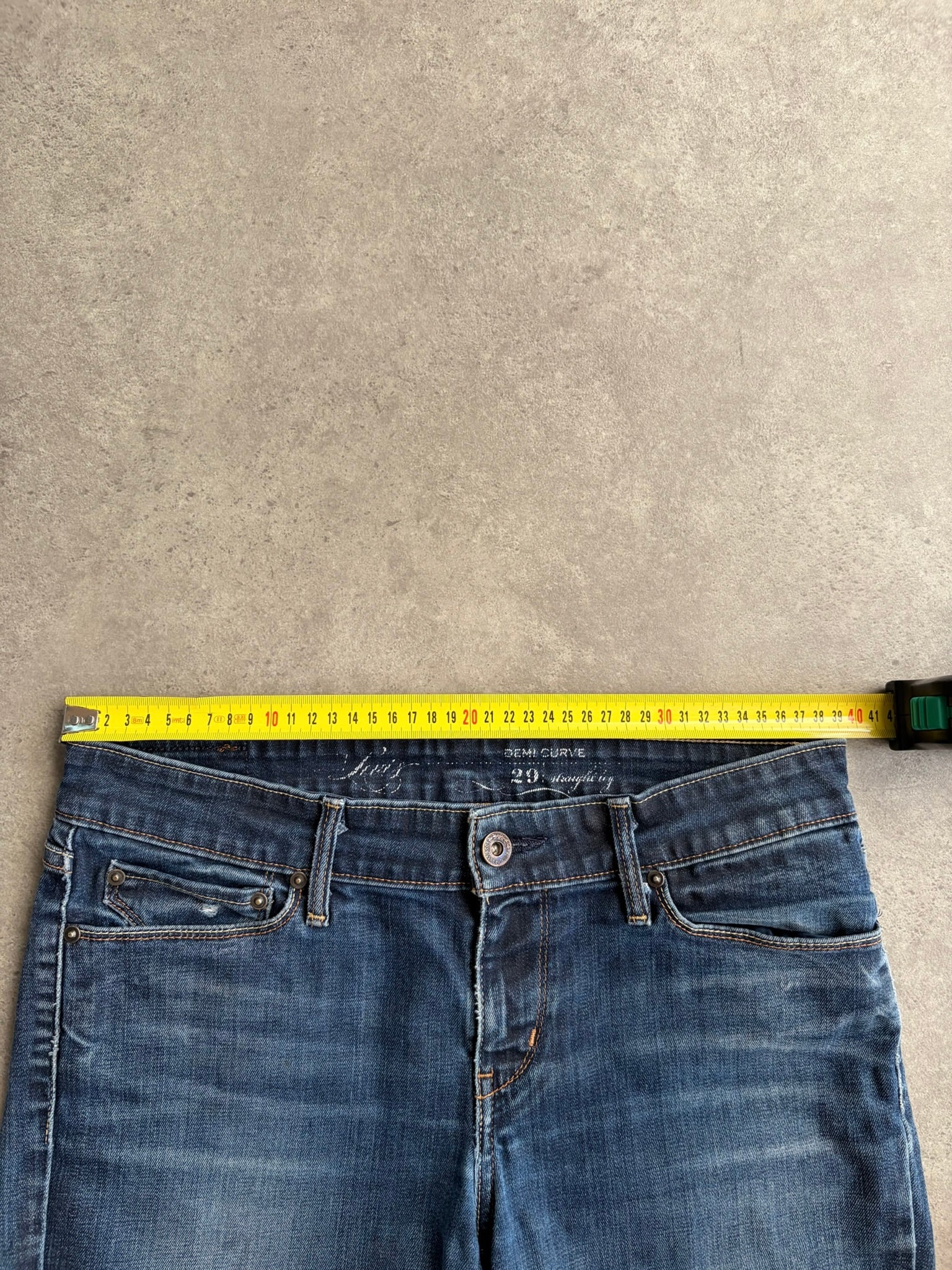 שורטס ג׳ינס Levi's Demi Curve וינטג׳ - 31