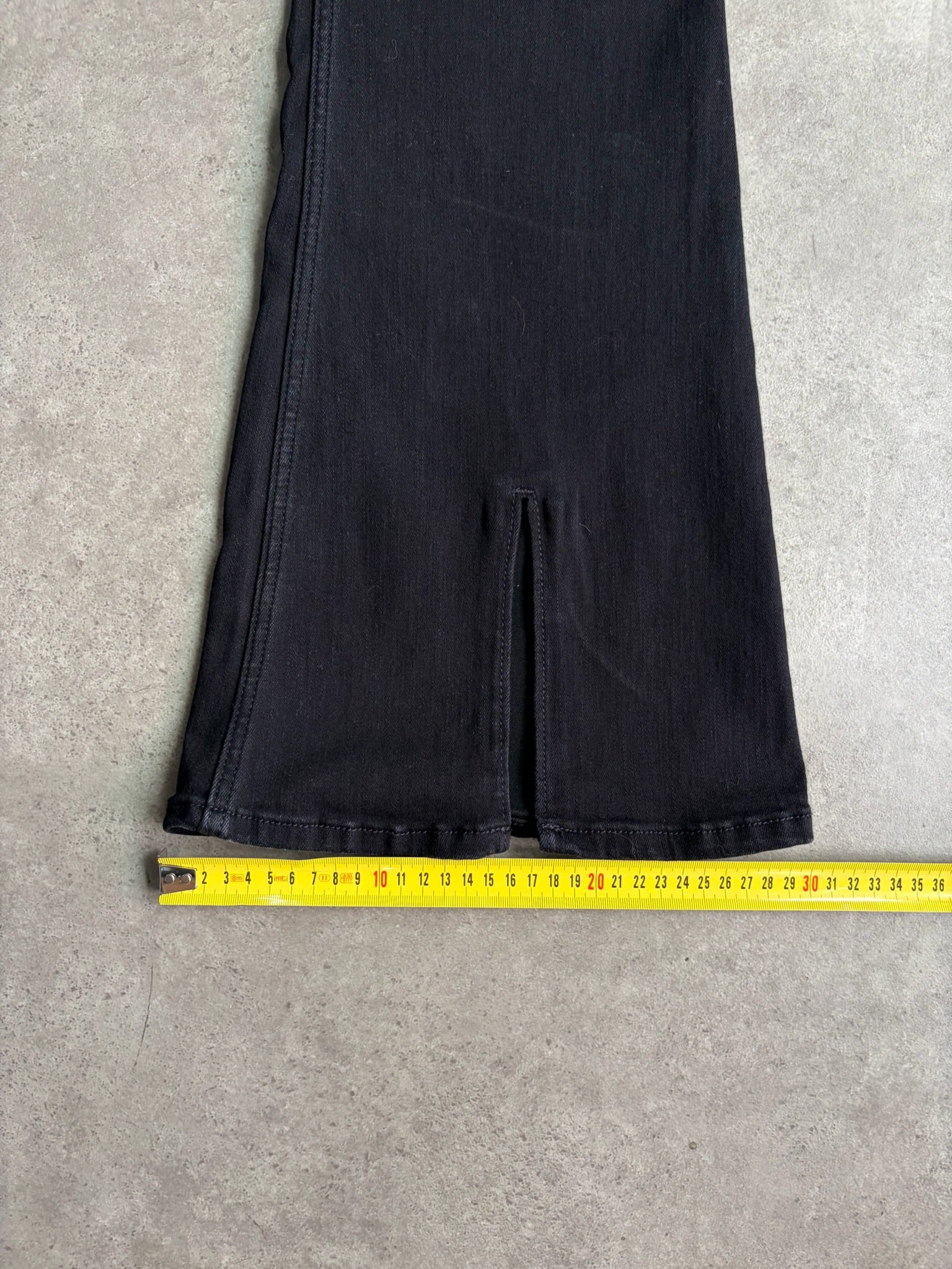 ג׳ינס פלייר Hollister עם שסעים וינטג׳ - 33