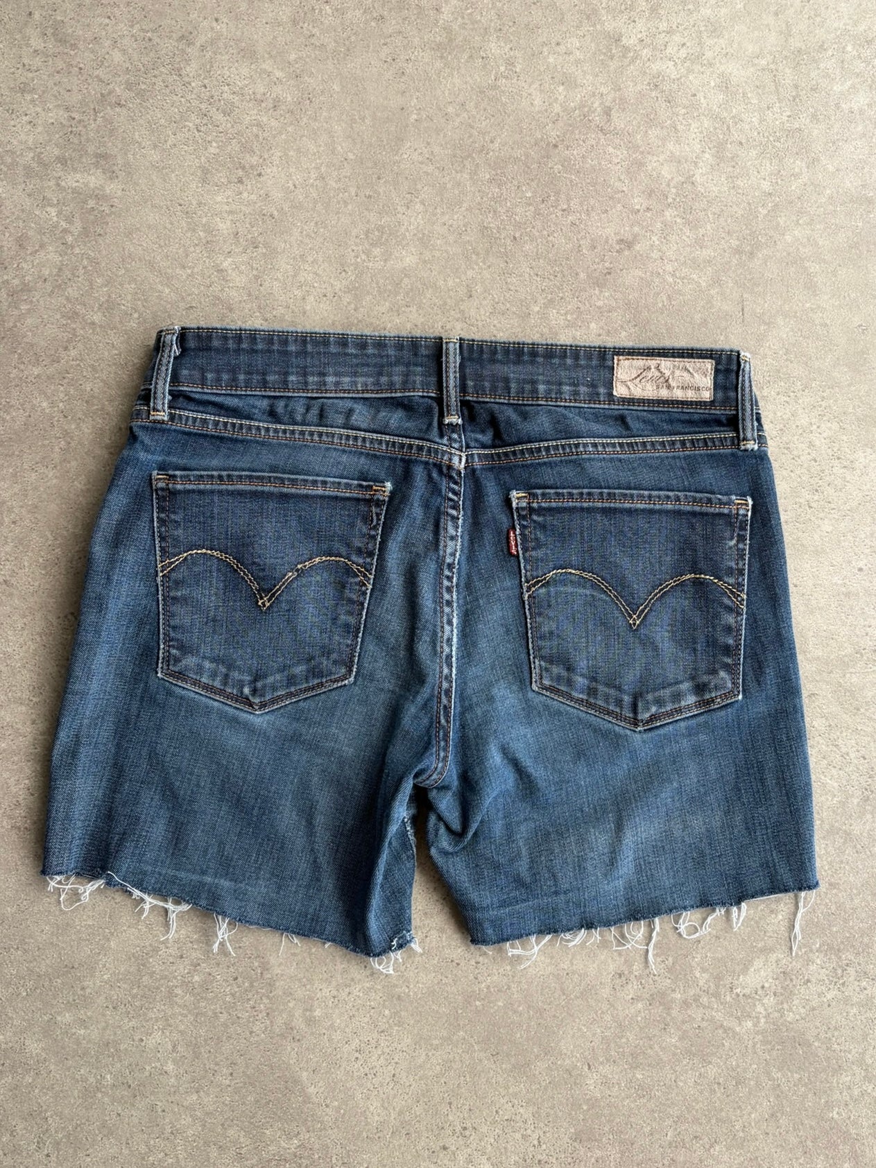 שורטס ג׳ינס Levi's Demi Curve וינטג׳ - 31